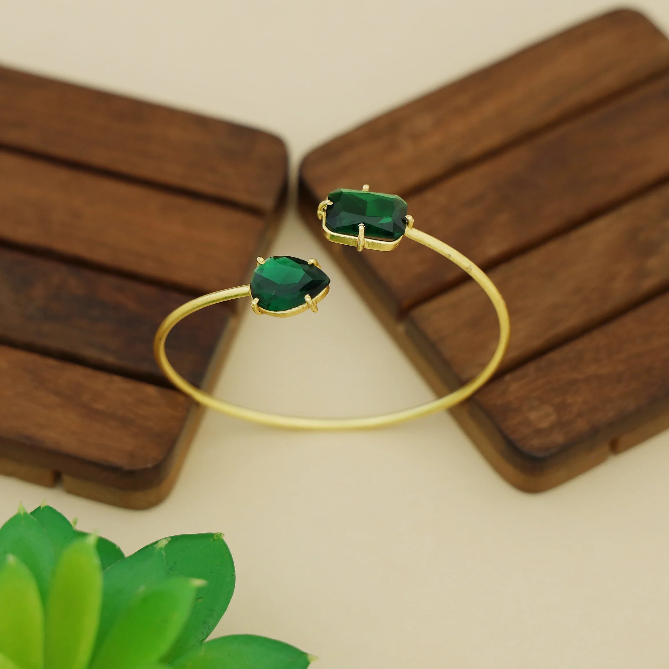 Isla Golden Claw Rectangle Drop Glossy Stone Bangle - Image 2