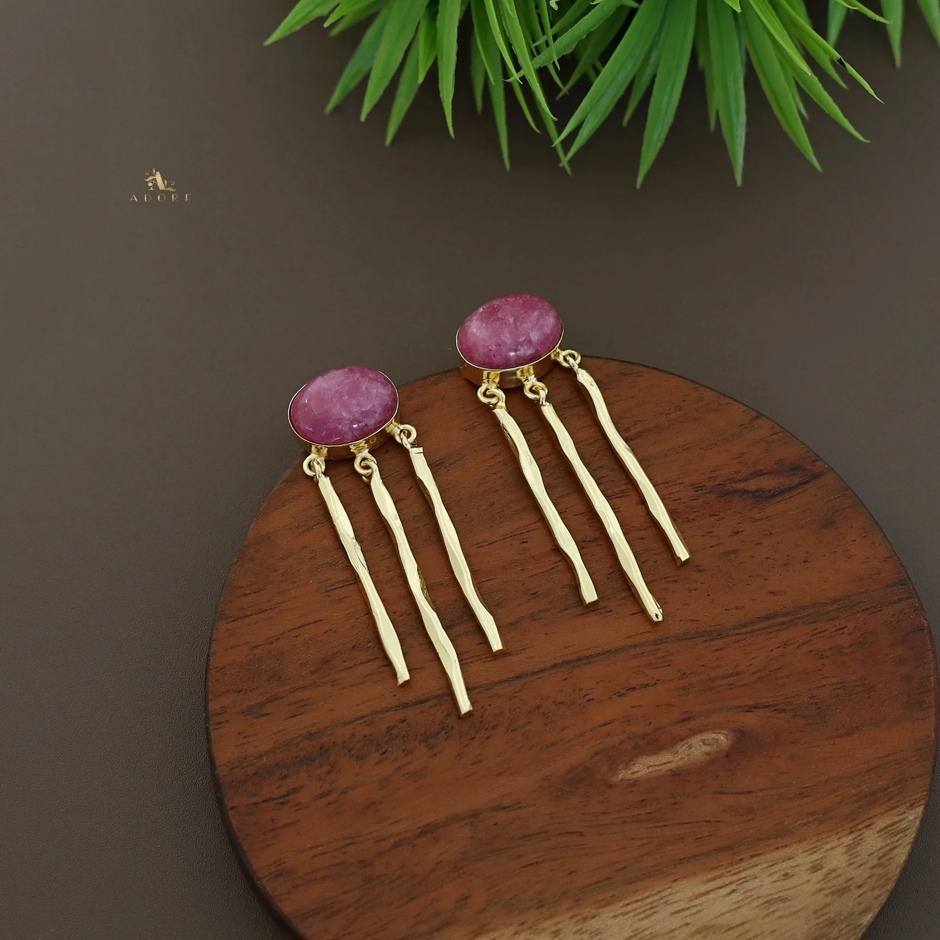 Isra Oval Golden Hammered Tri Sticky Earring - Image 10