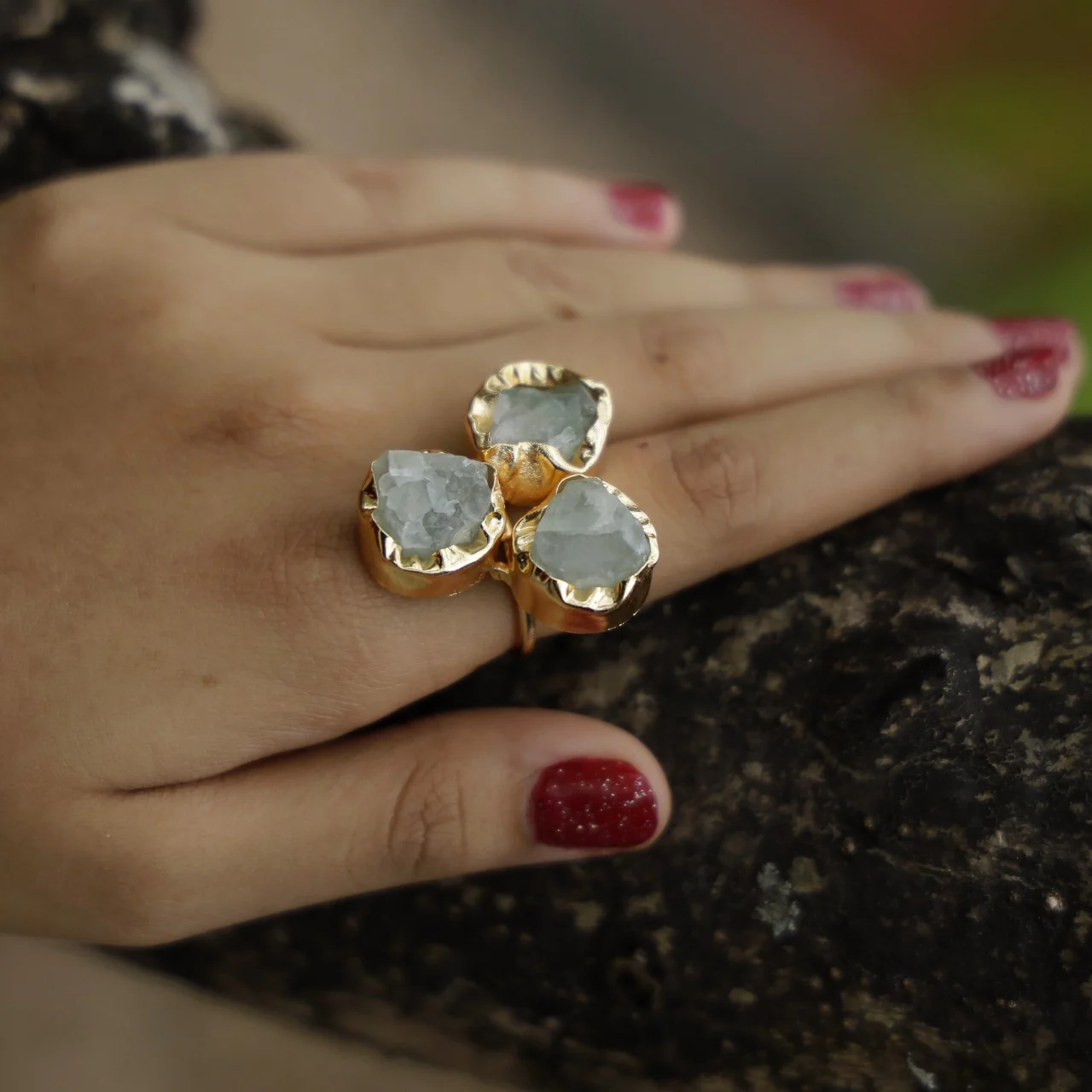 Ivona 3 Raw Stone Ring - Image 2