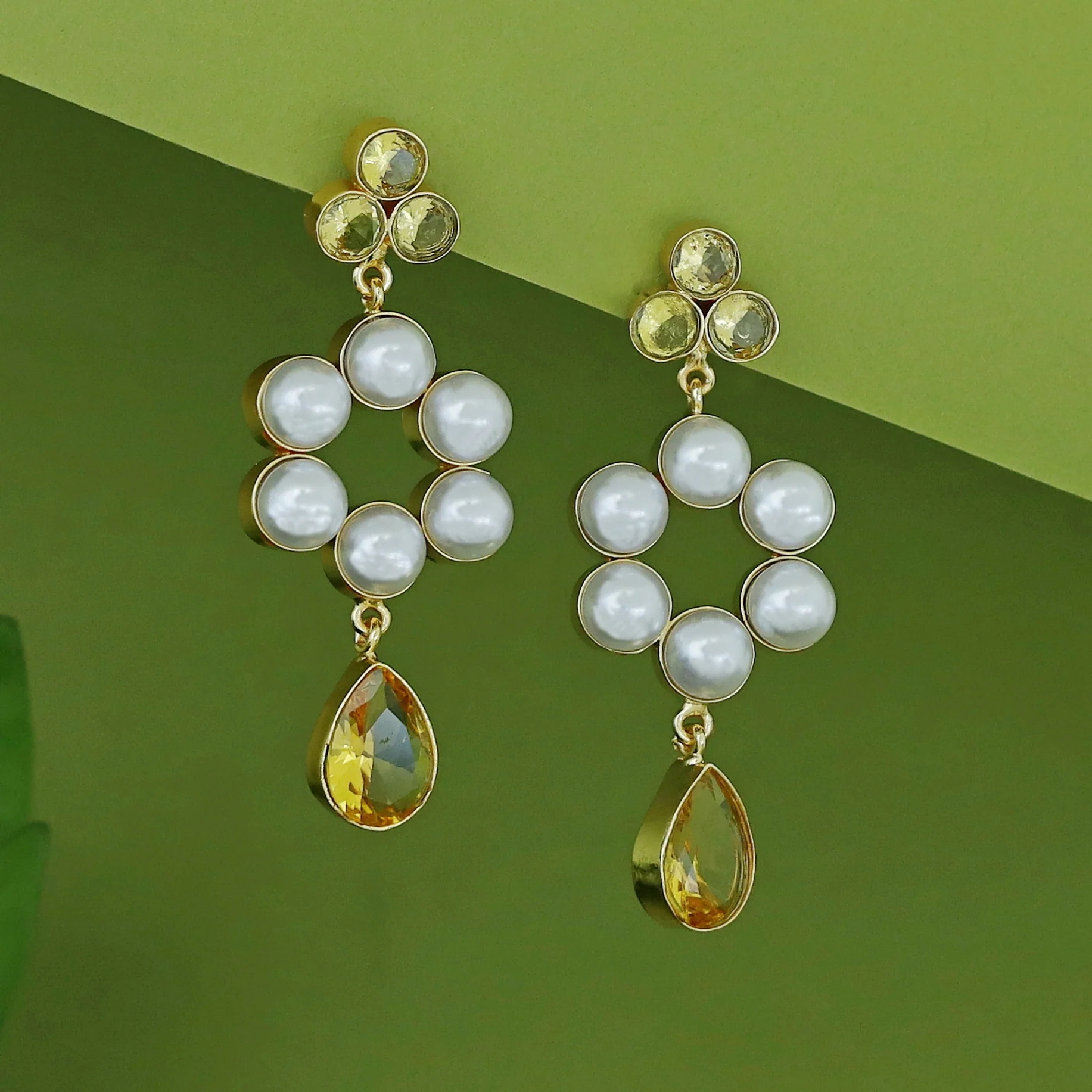 Izaan Glossy Drop Pearl Flower Earring - Image 5