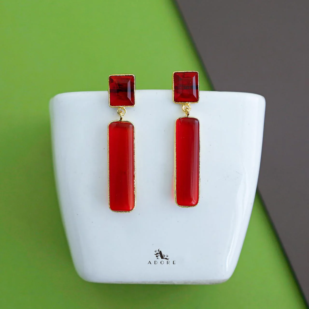 Jaarvi Dual Rectangle Earring - Image 17