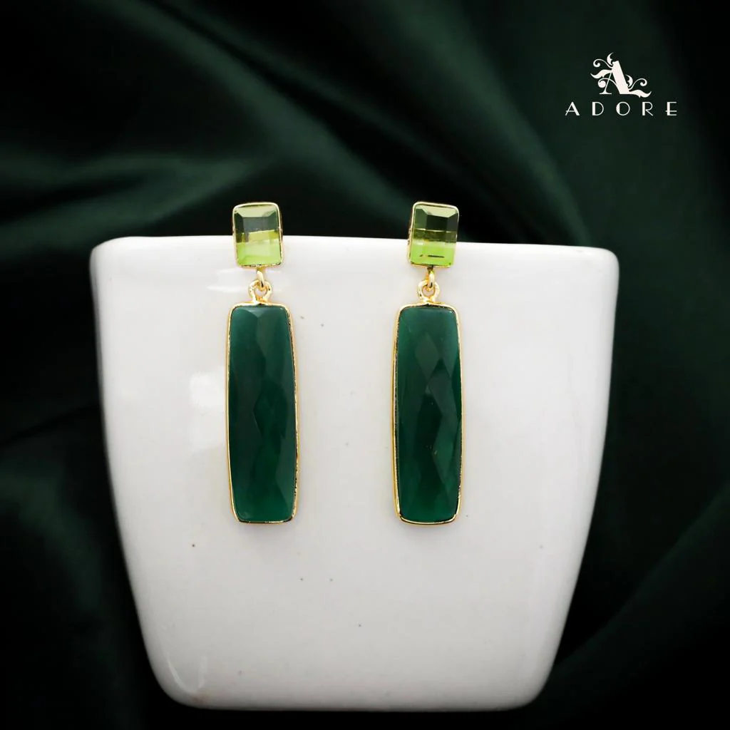Jaarvi Dual Rectangle Earring - Image 7