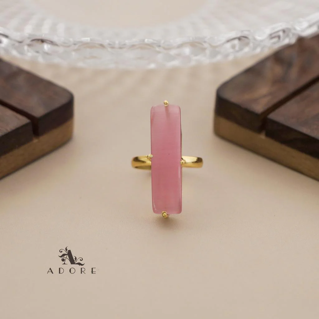 Jaarvi Glossy Rectangle Ring - Image 2