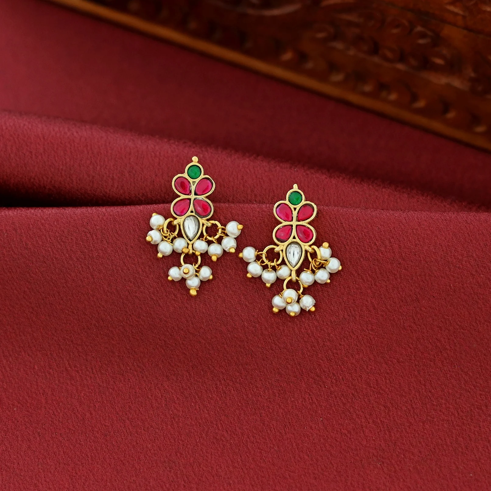 Jadau Kundan Designer Pearl Bugadi (Set Of 2) - Image 15