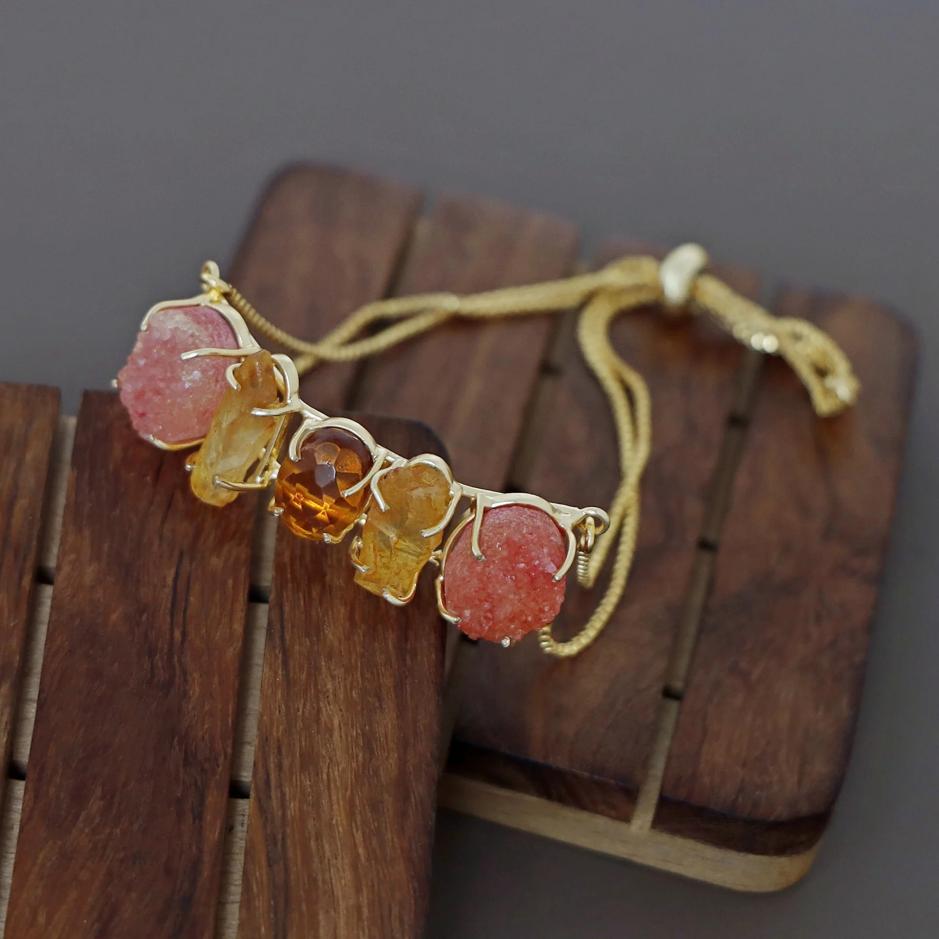 Jaena Claw Dyed + Glossy + Druzy Stone Bracelet - Image 10