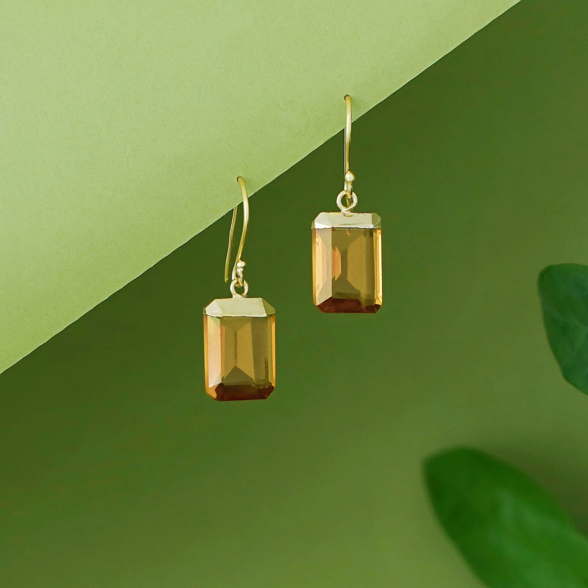 Shrutika Golden Rectangle Glossy Drop - Image 7