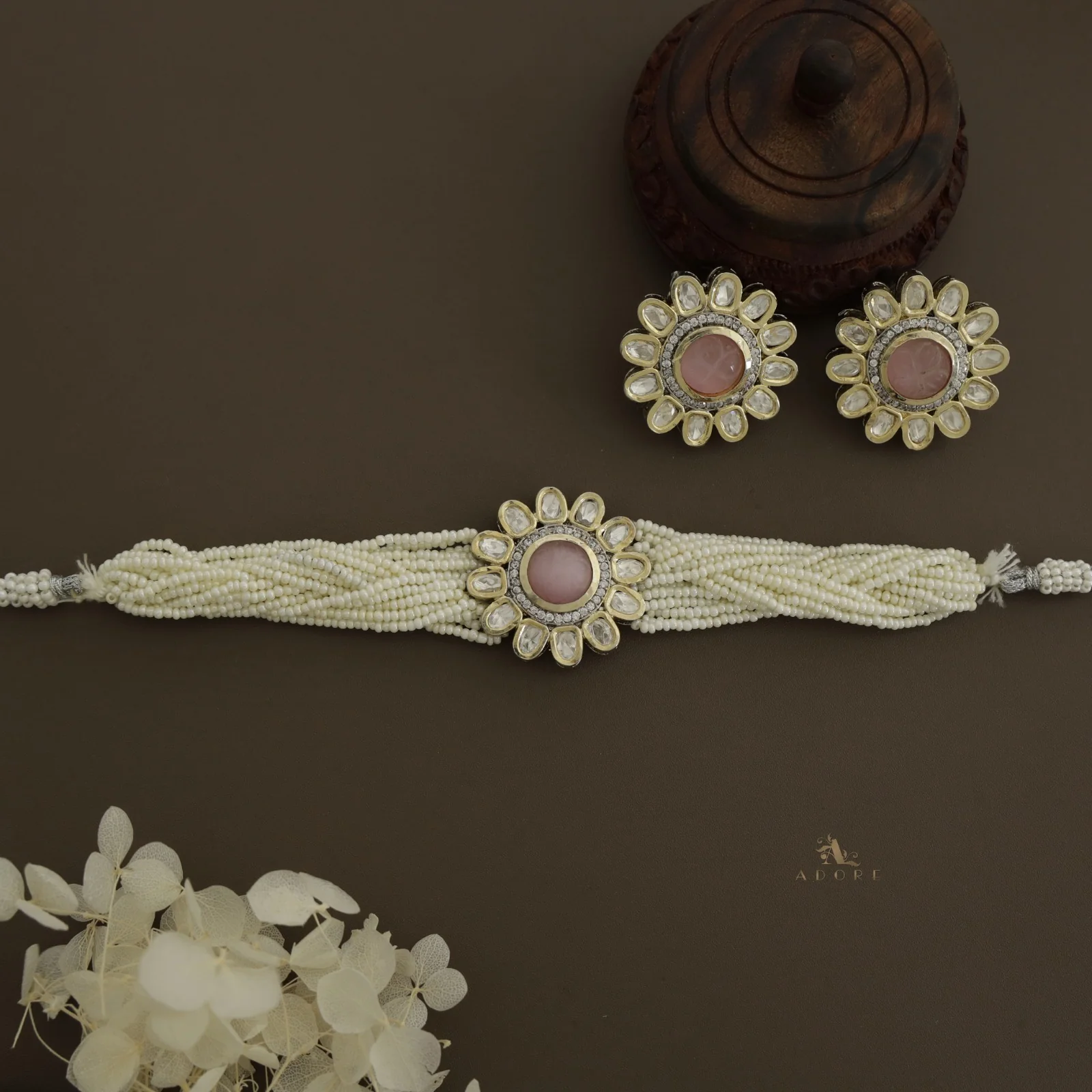 Janhvee Flower Choker With Earring - Image 11