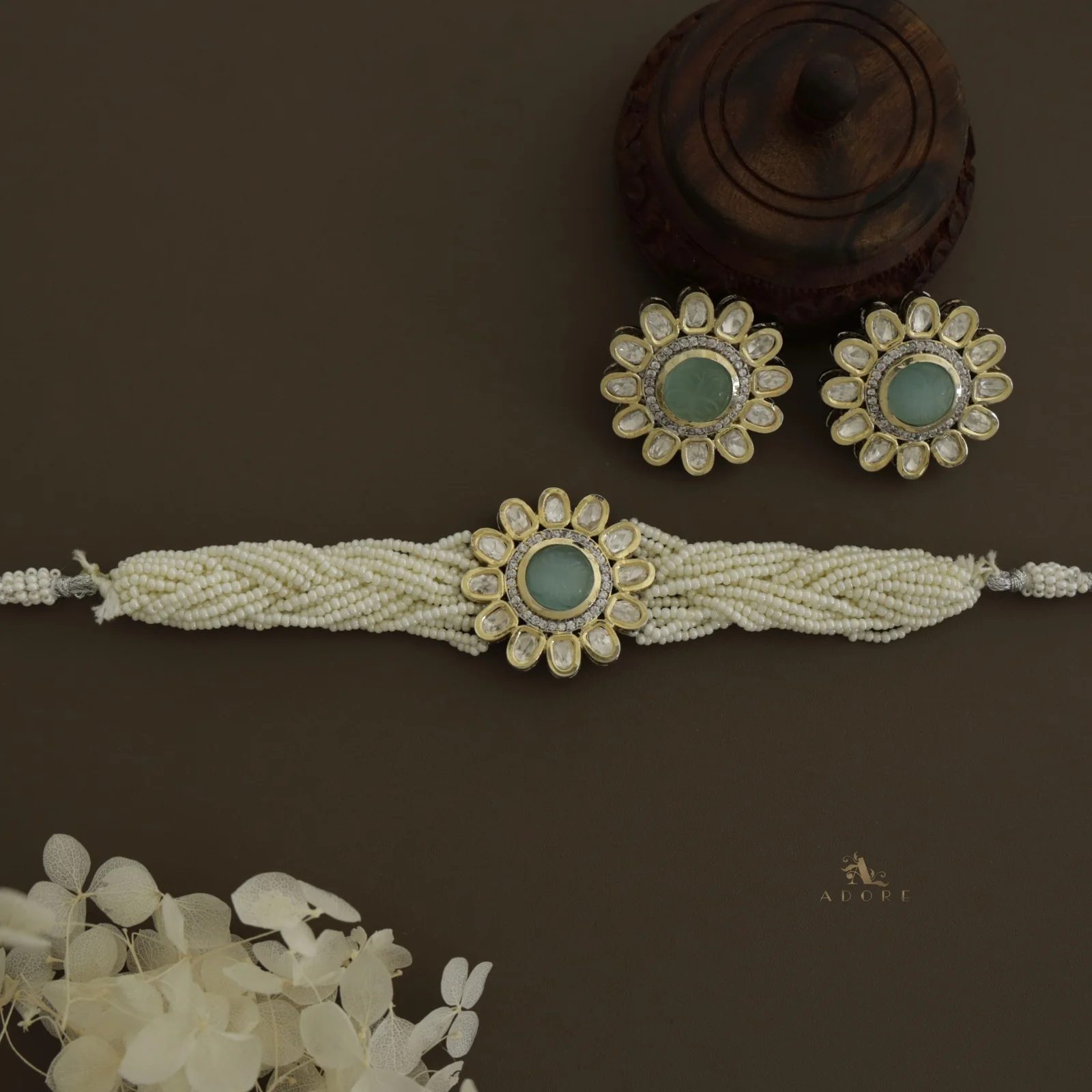 Janhvee Flower Choker With Earring - Image 13