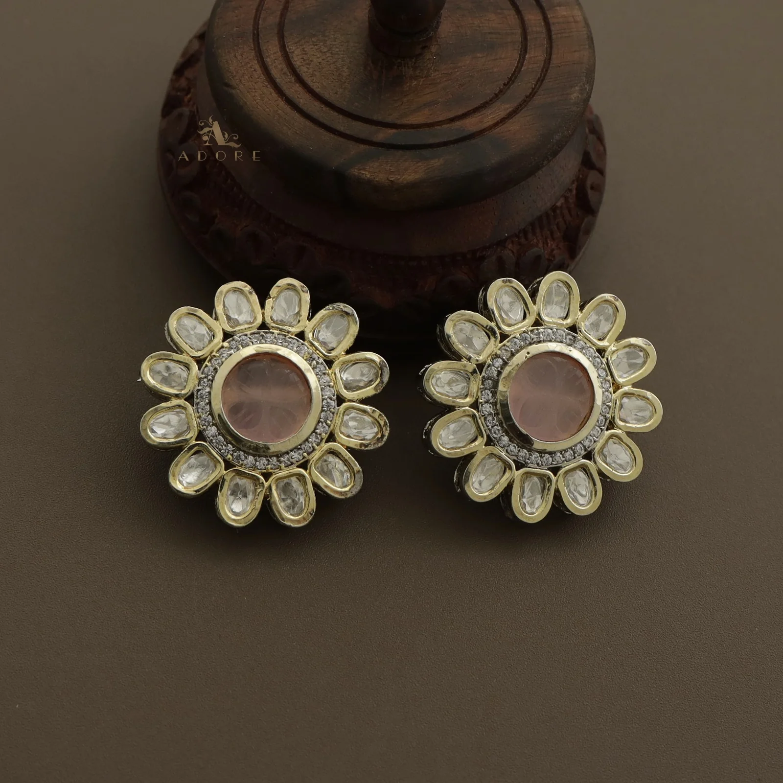 Janhvee Flower Choker With Earring - Image 9