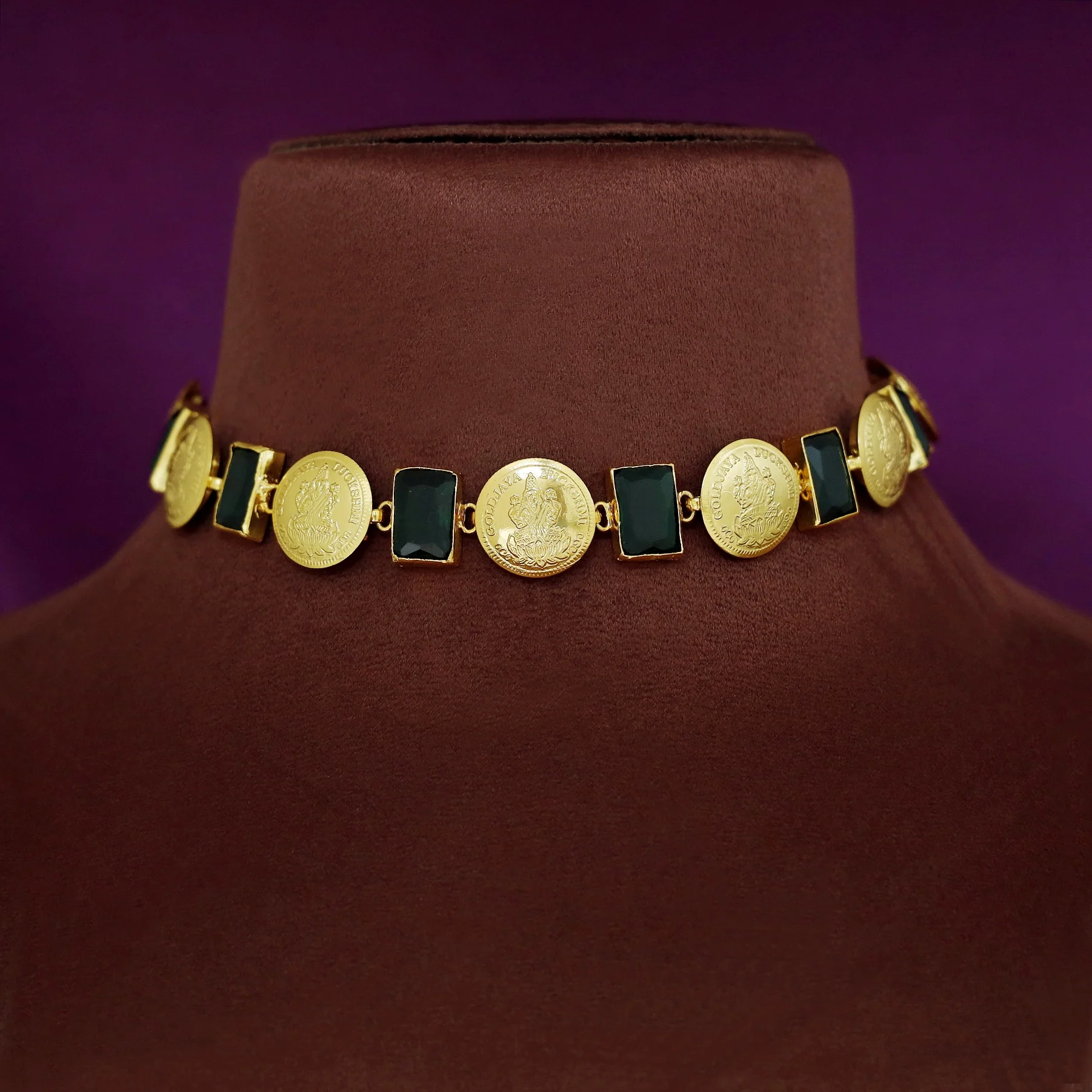 Jaya Lakshmi Kashi Rectangle Choker - Image 3