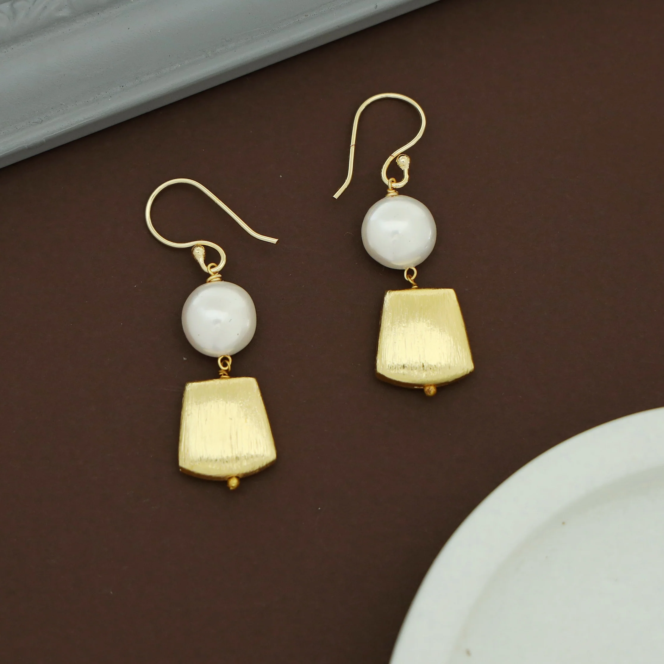Jaynee Golden Textured Pearl Drop - Image 2