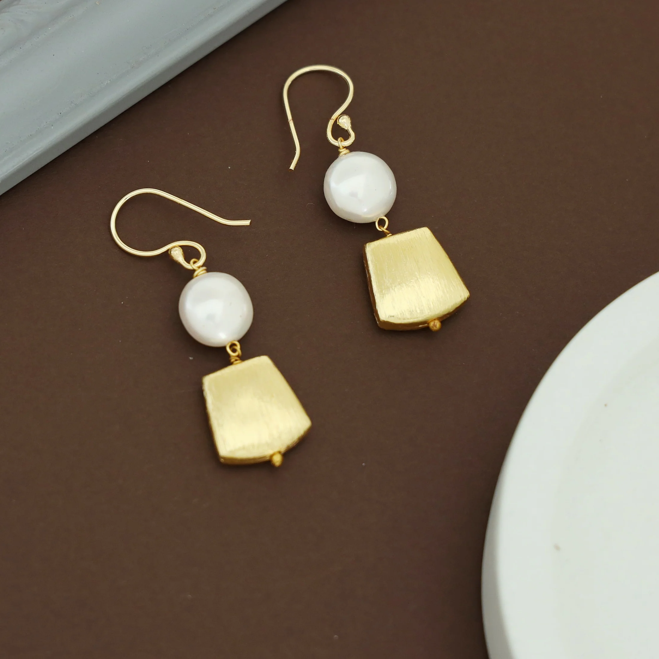 Jaynee Golden Textured Pearl Drop - Image 5