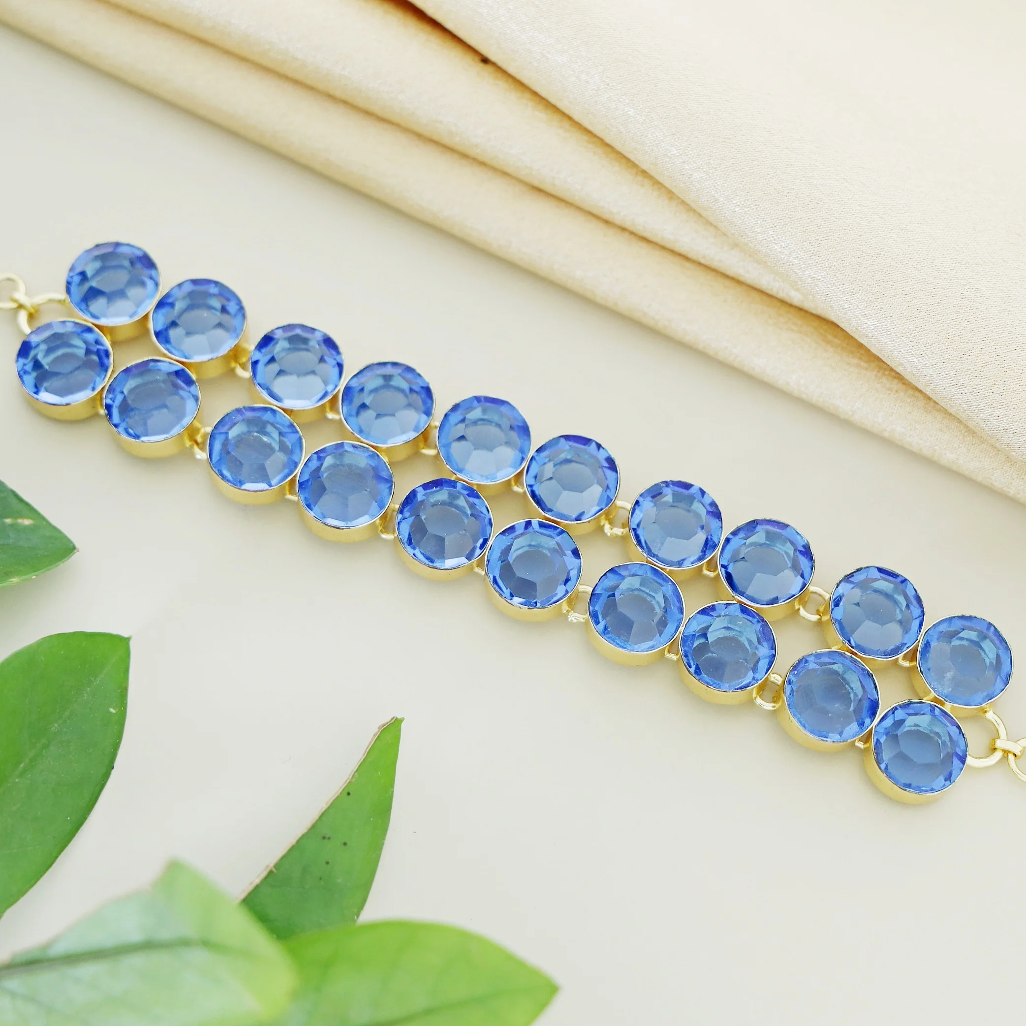 Jazlyn Glossy Stone Choker - Image 2