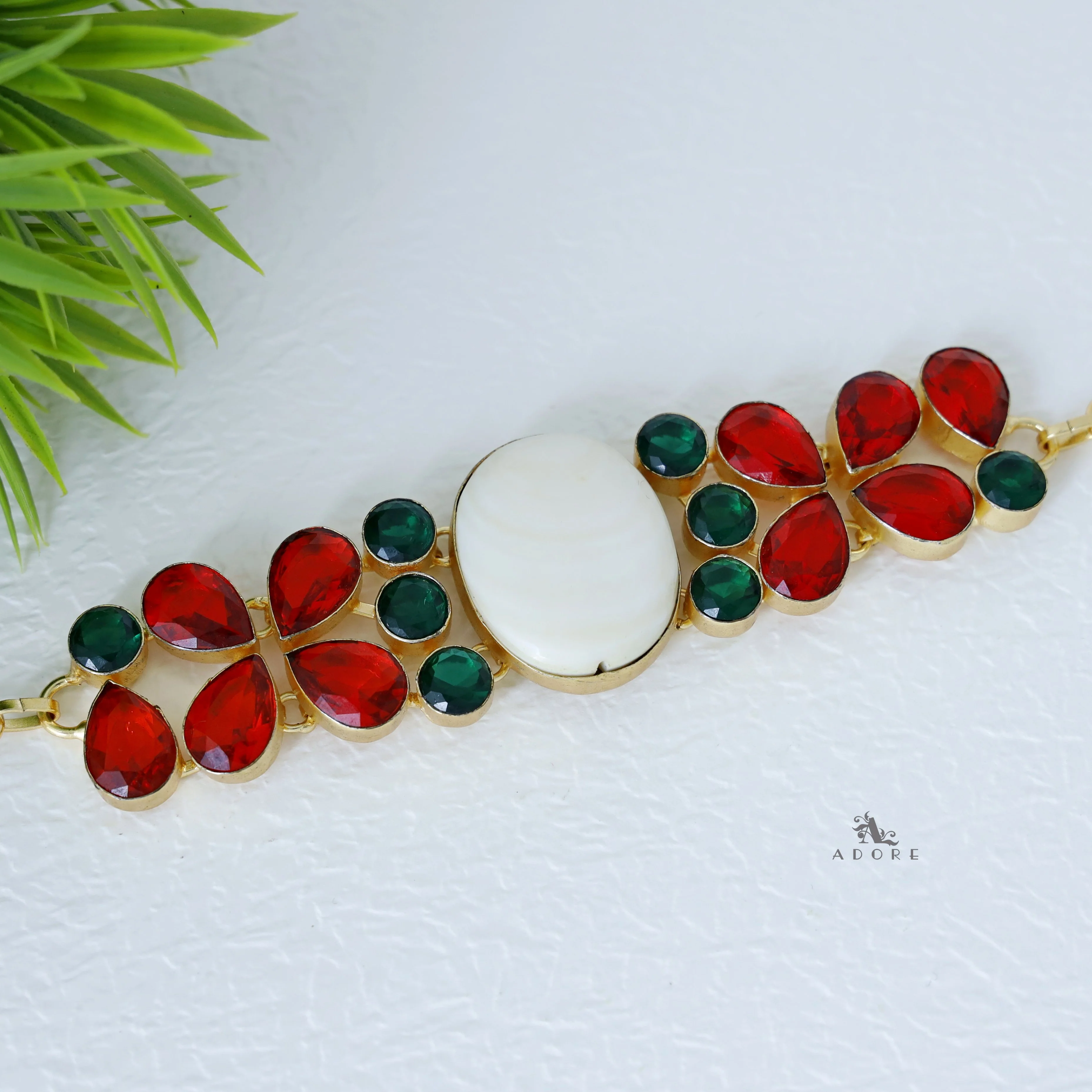 Jazna Awara Neckpiece - Image 2