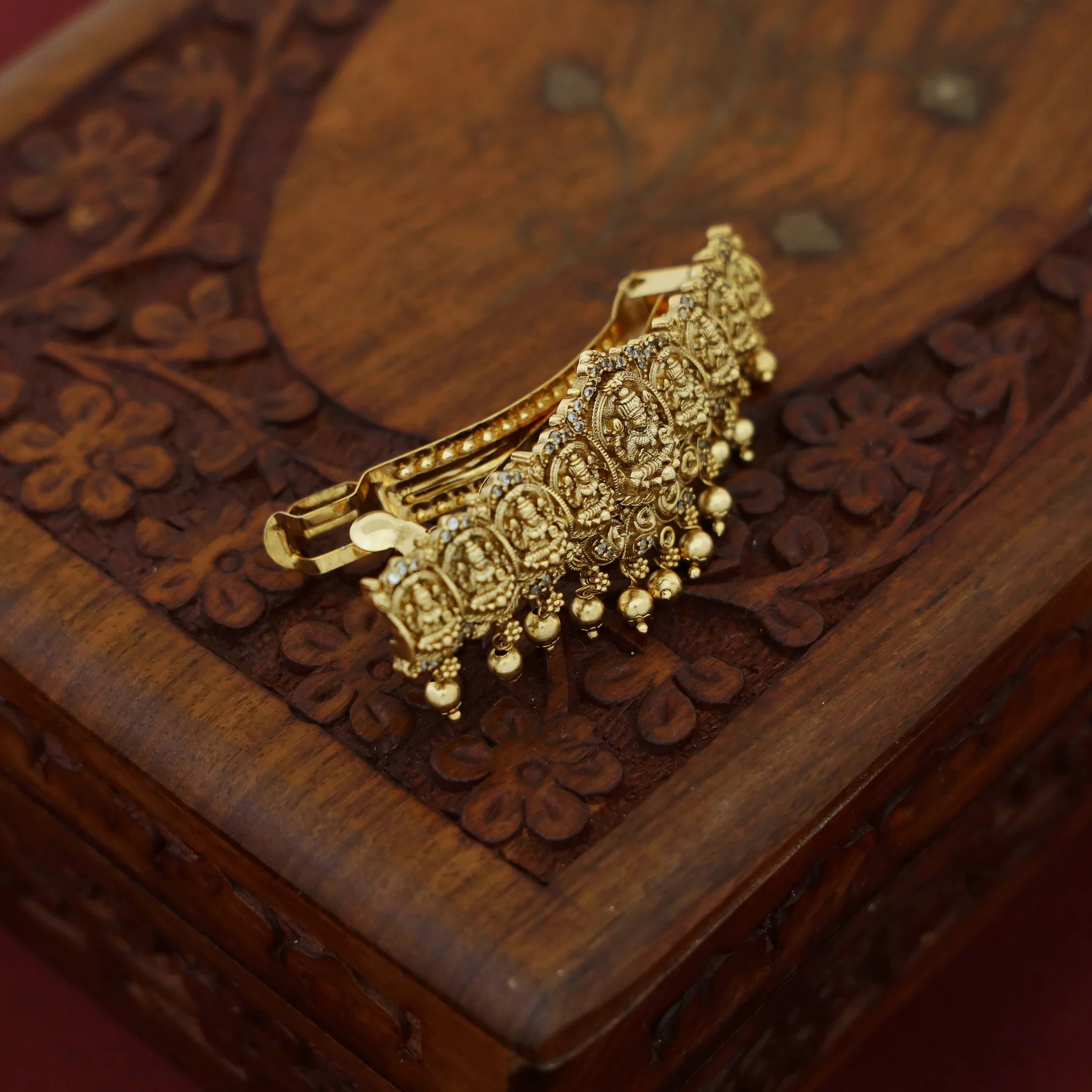 Jeevika Devi Golden Ball Hair Clip - Image 3