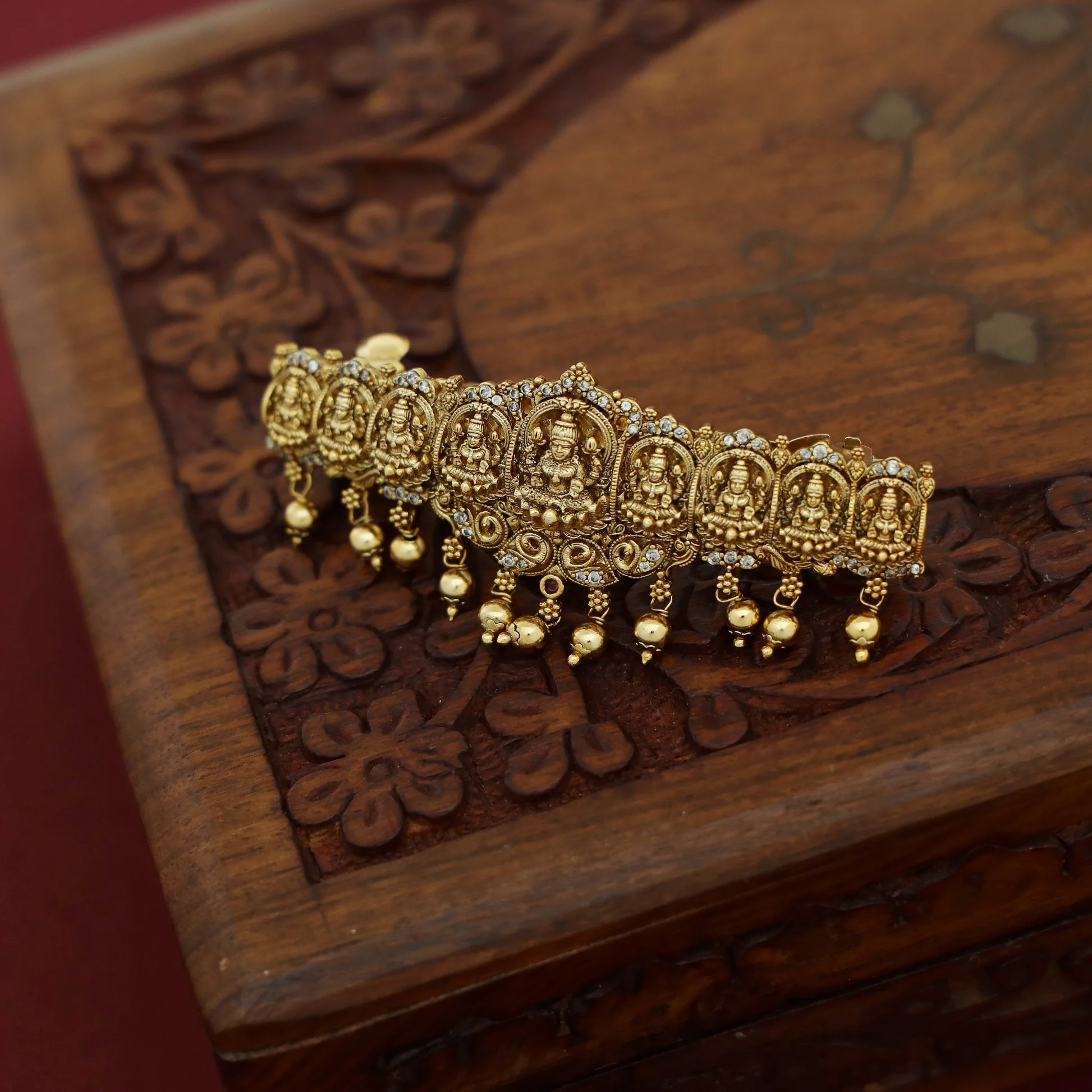 Jeevika Devi Golden Ball Hair Clip - Image 4
