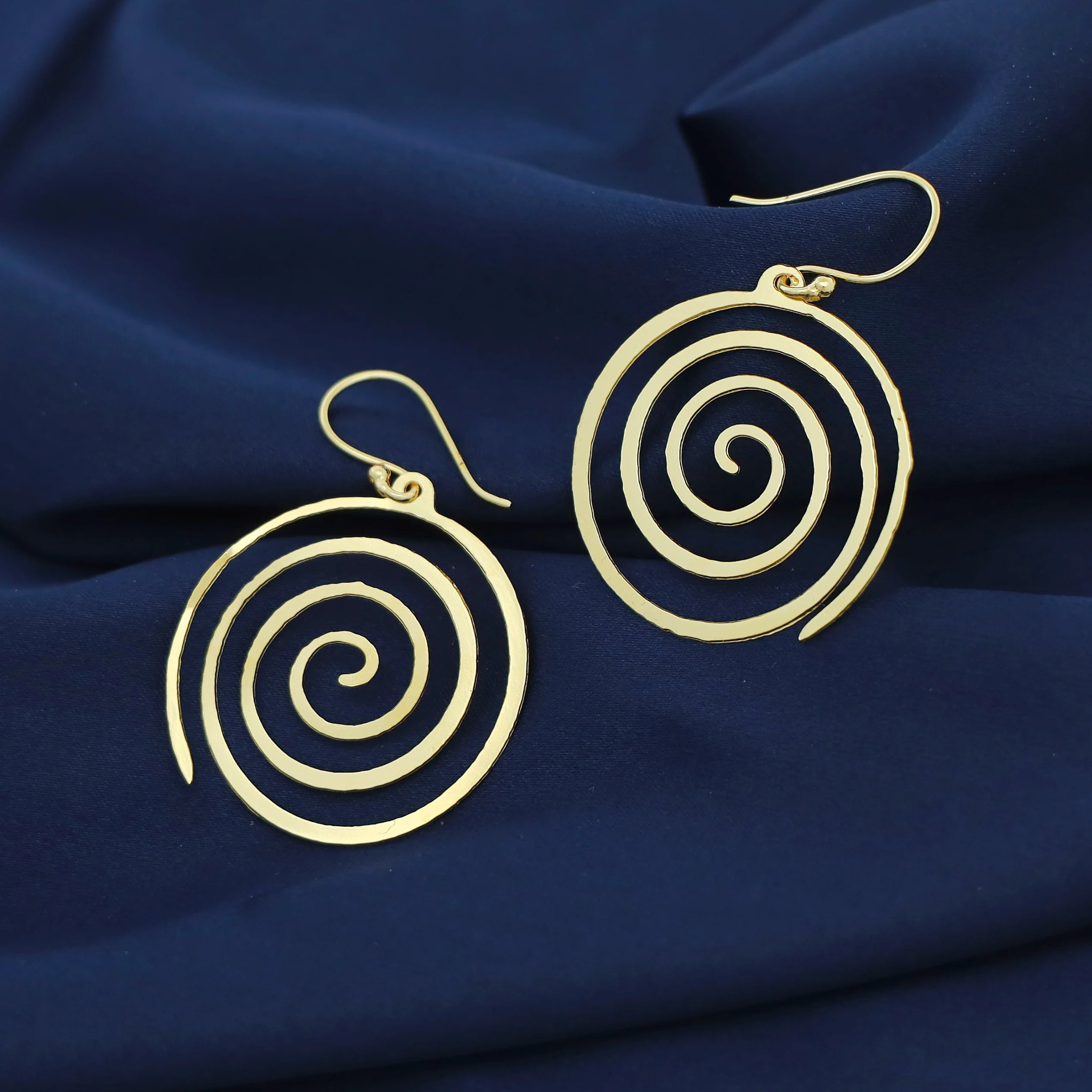 Jenna Golden Spiral Drop - Image 3