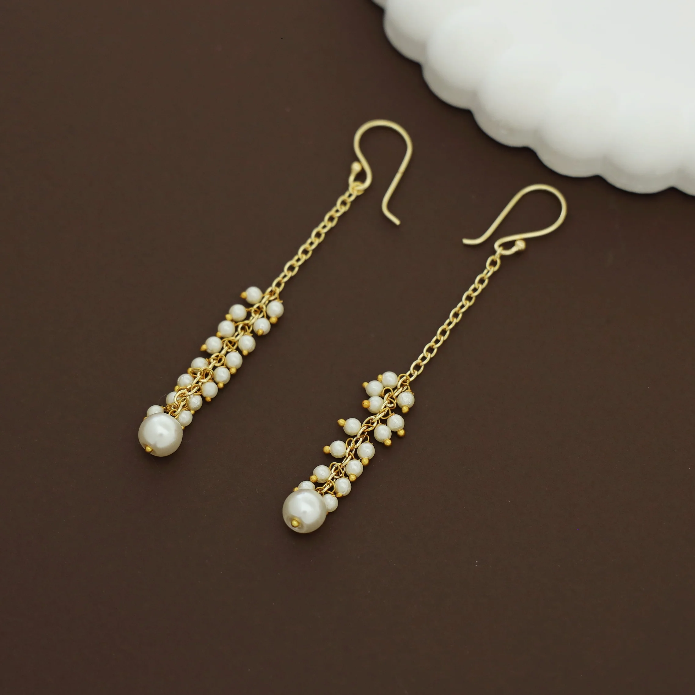 Jewel Golden Chainy Cluster Pearl Drop - Image 3