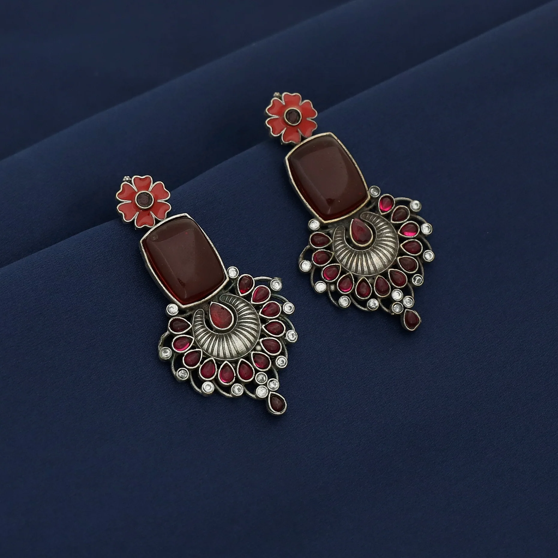 Jezebel Floral Rectangle Earring - Image 2
