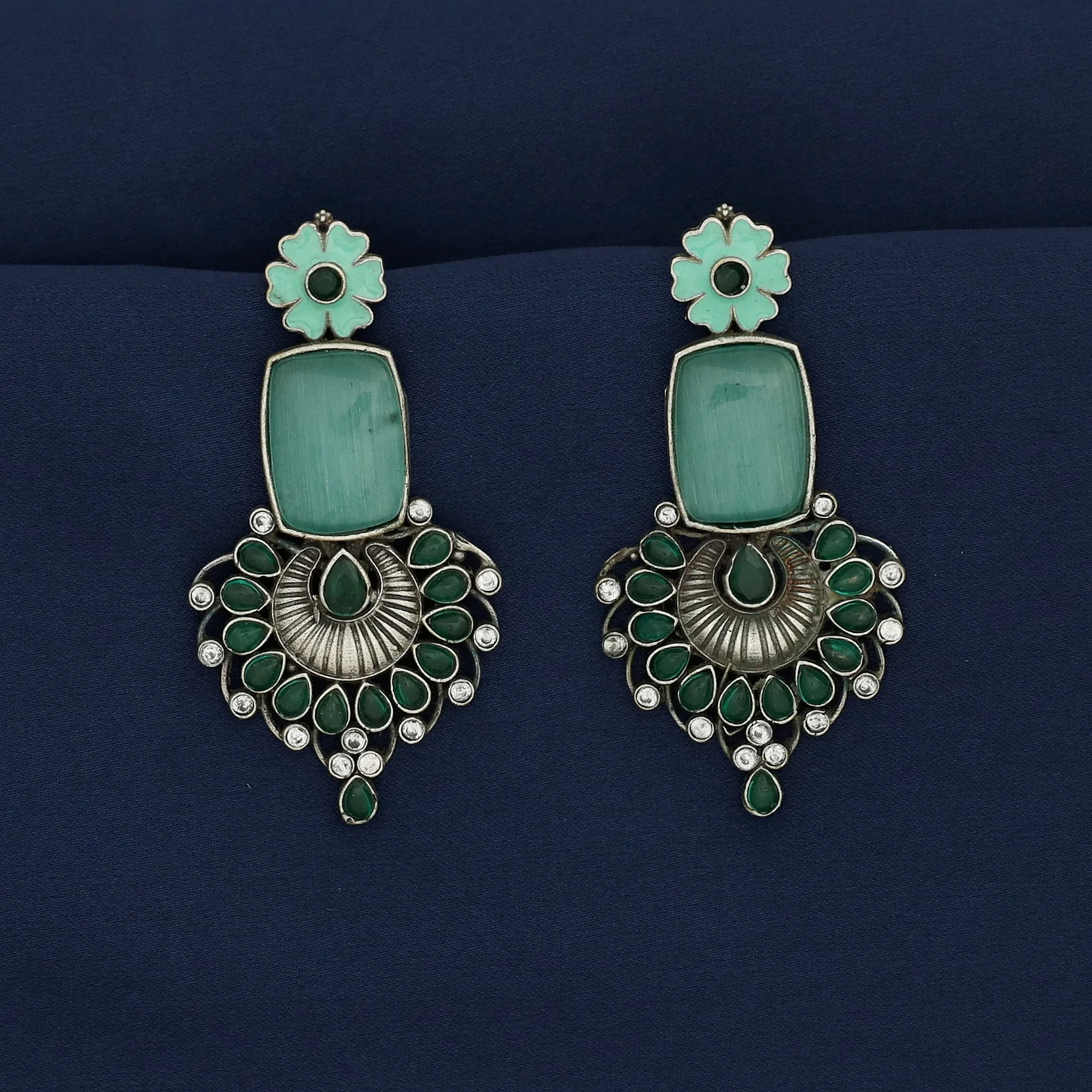 Jezebel Floral Rectangle Earring - Image 4