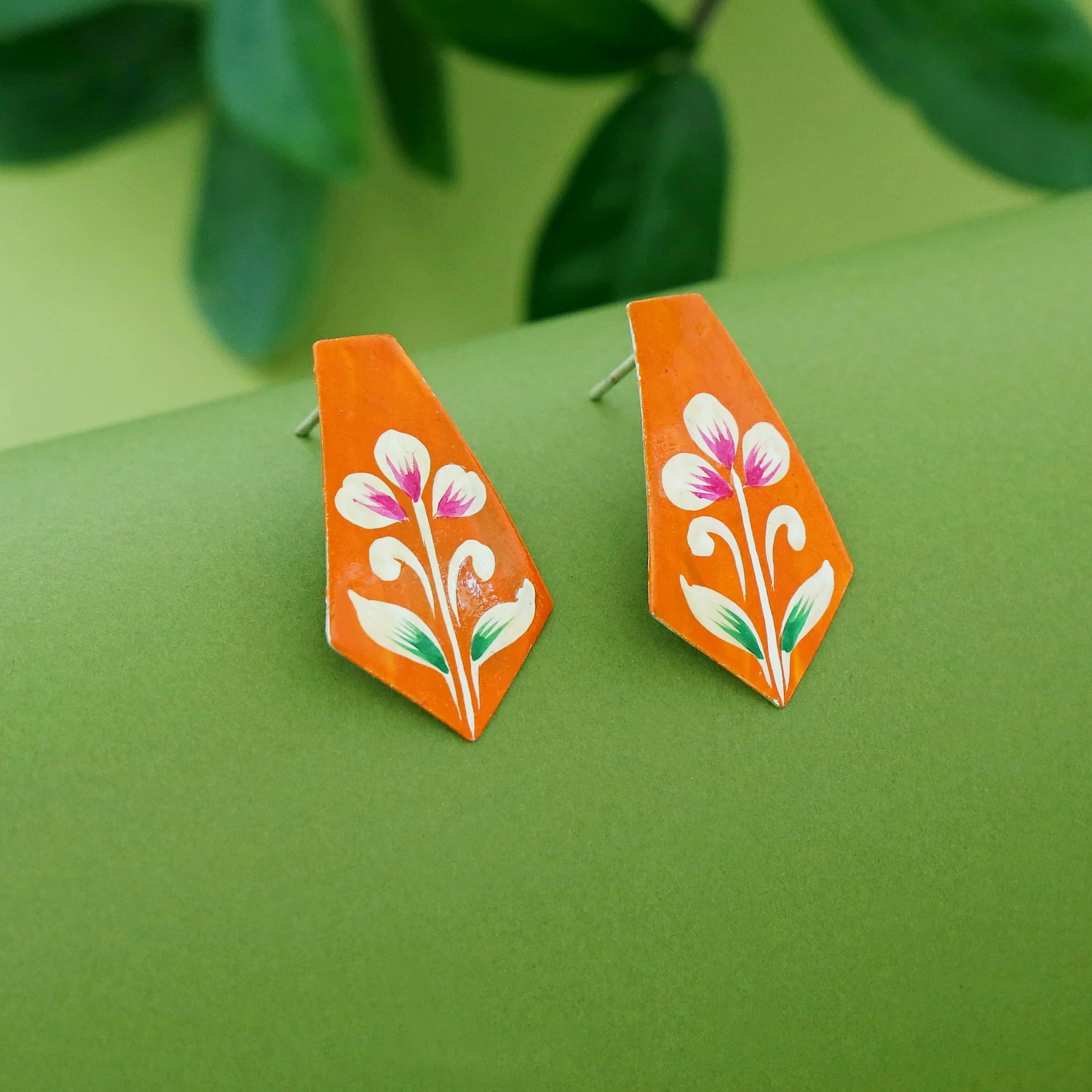 Jindina Hand Painted Earring - Image 4
