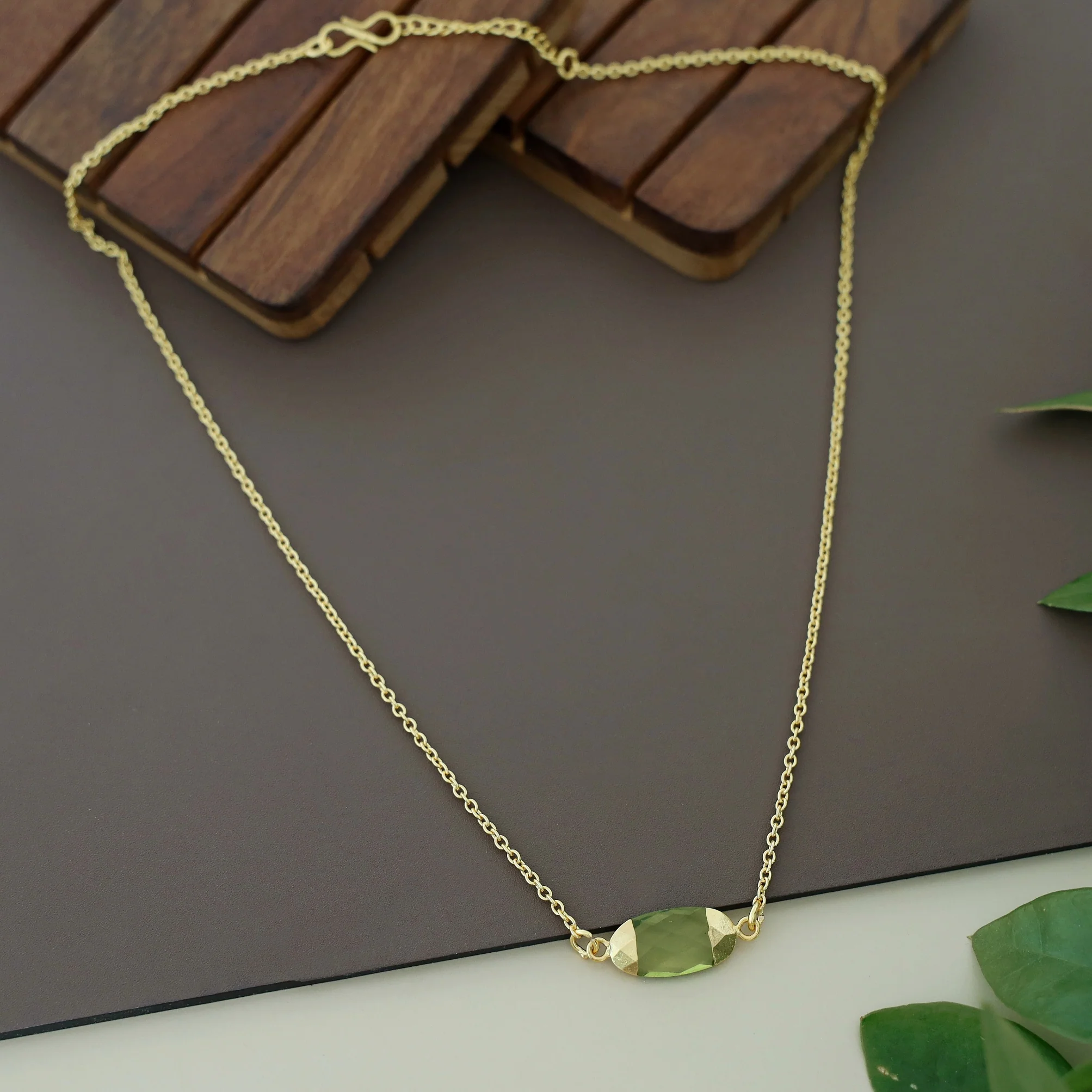 Jiniya Single Glossy Neckpiece - Image 11