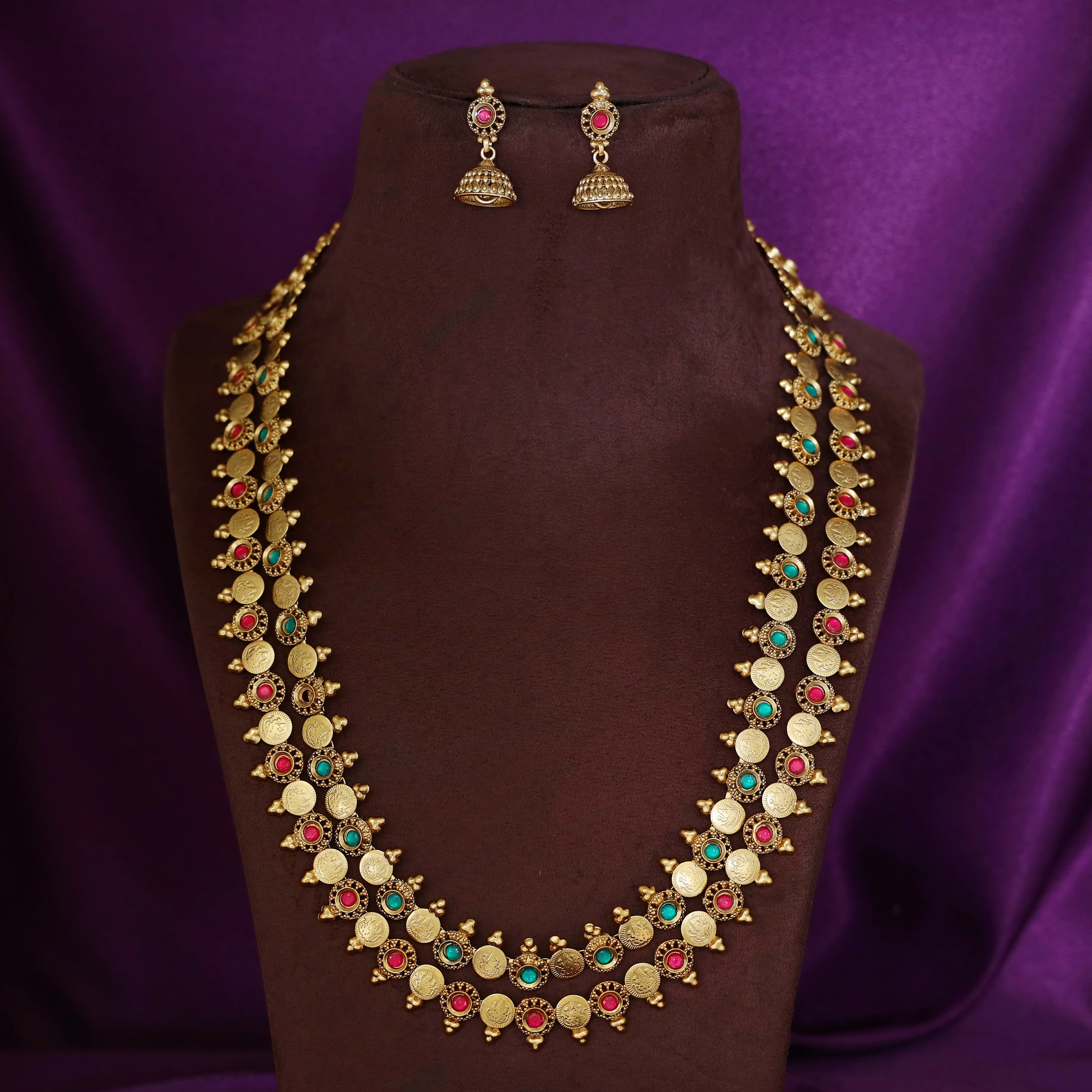 Jivansha 2 Layer Kashi Neckpiece With Earring - Image 2