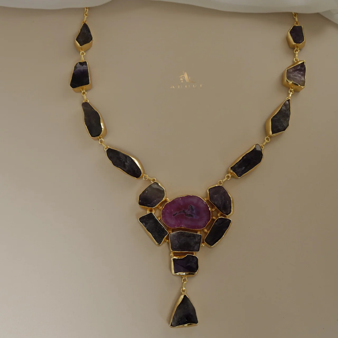 Jovika Raw Stone + Agate Neckpiece - Image 3