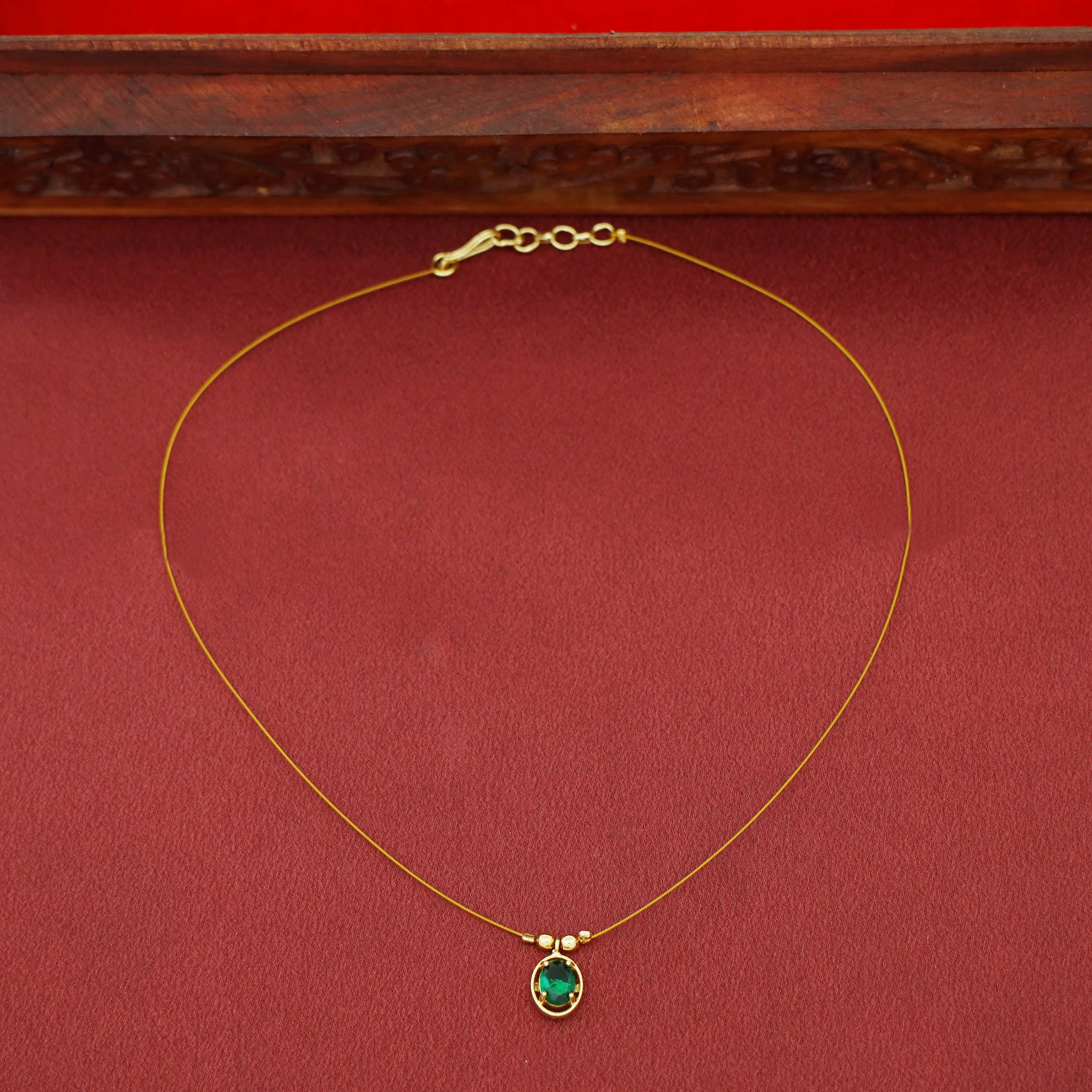 Juhi Oval Glossy Stone String Neckpiece - Image 10
