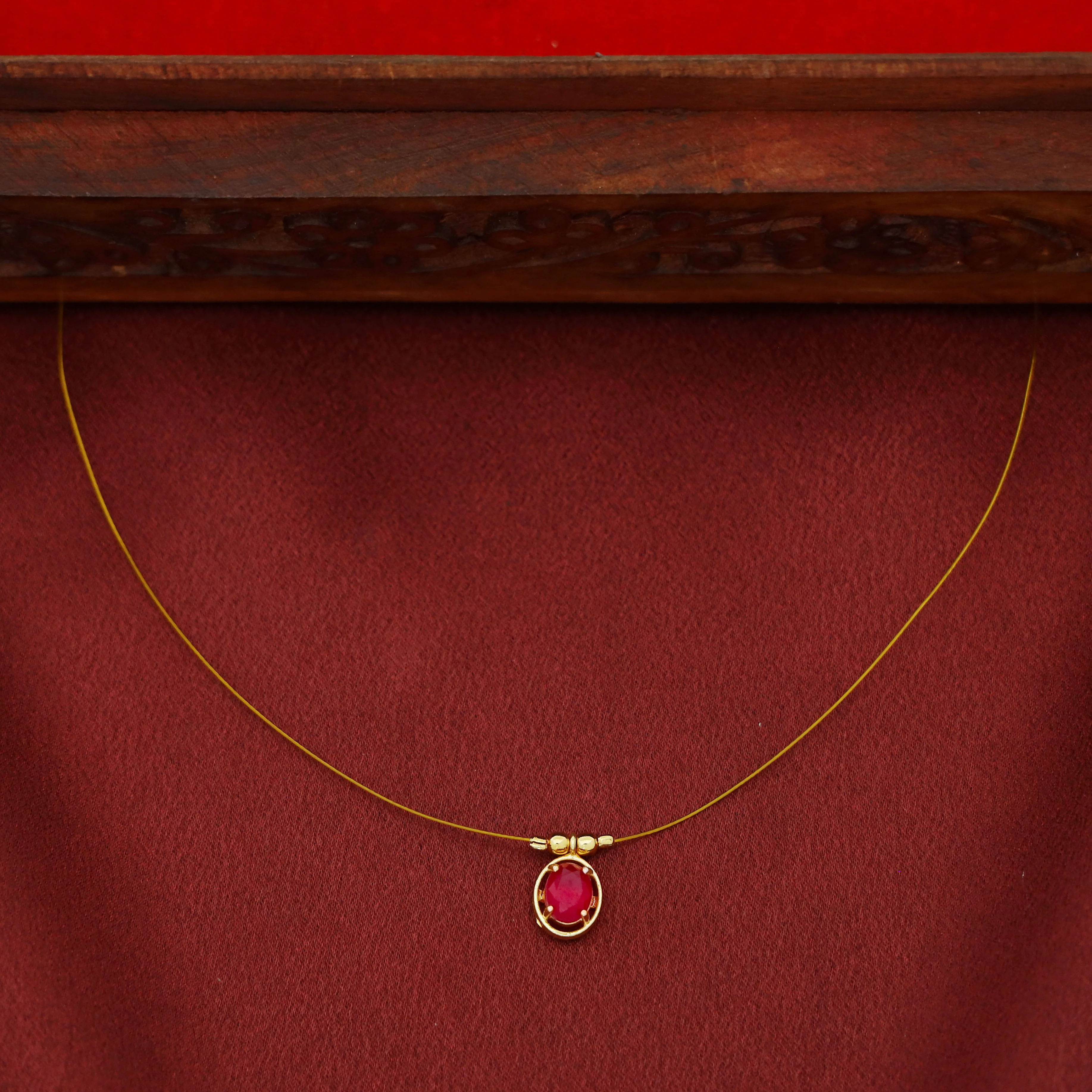 Juhi Oval Glossy Stone String Neckpiece - Image 2