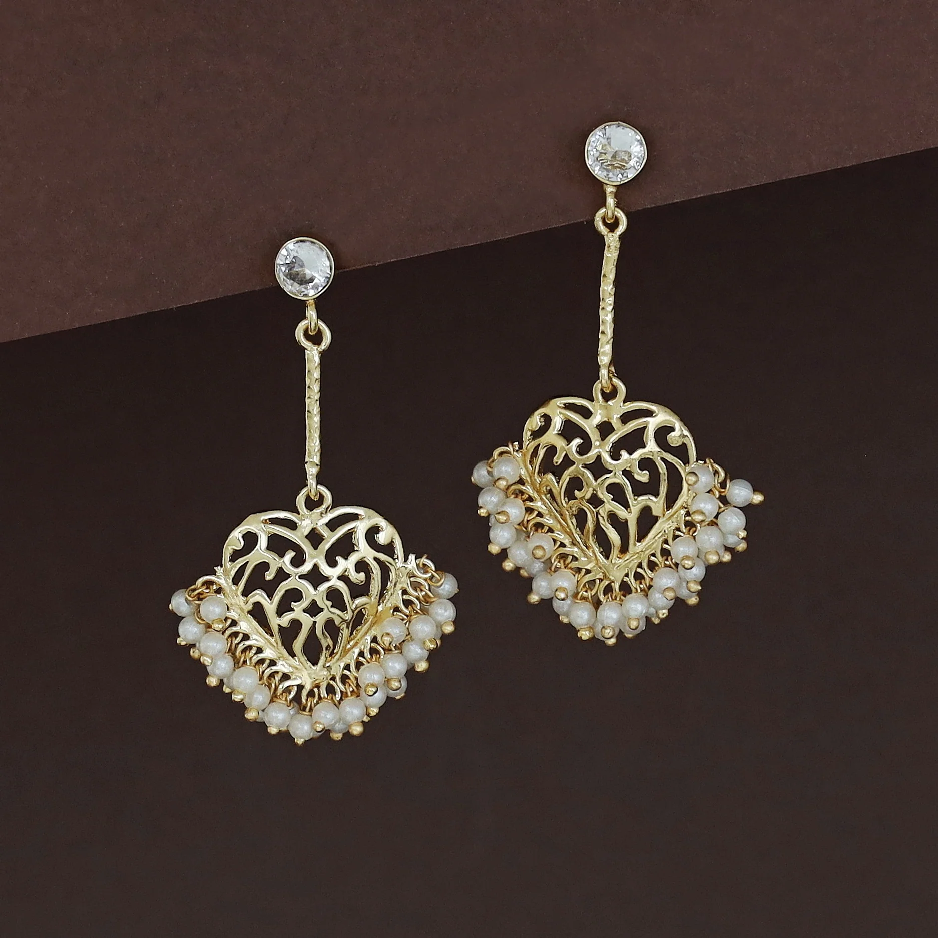 Julienne Heart Cluster Pearl Pendulum Earring - Image 10