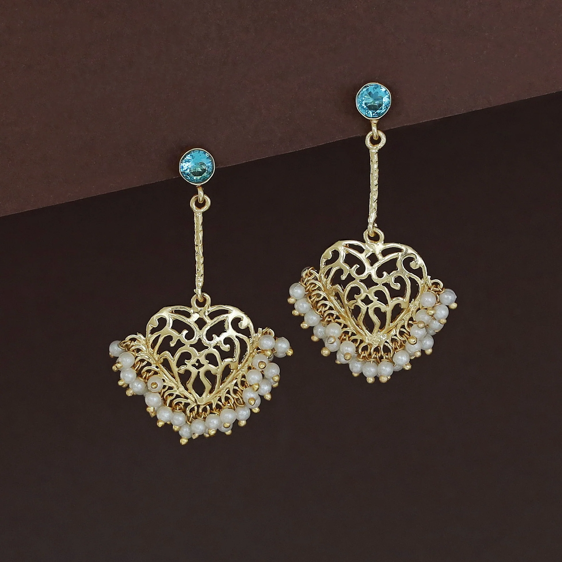 Julienne Heart Cluster Pearl Pendulum Earring - Image 2