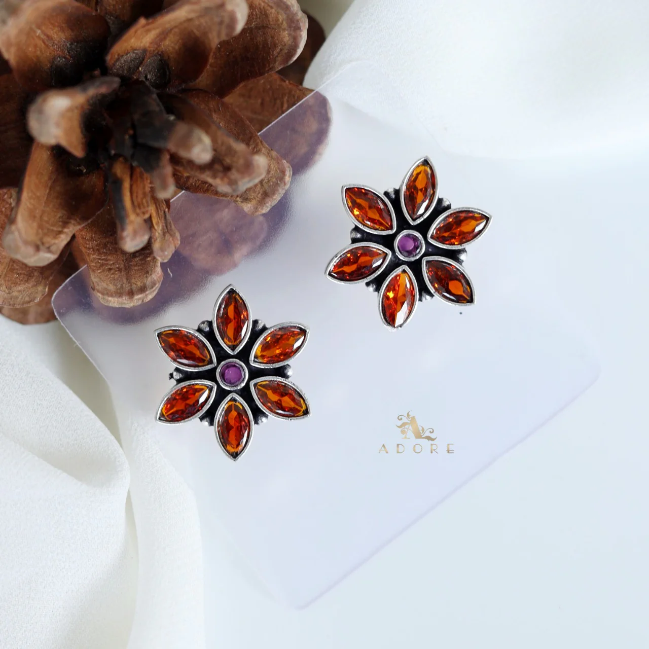 Kajri Flower Earring - Image 5