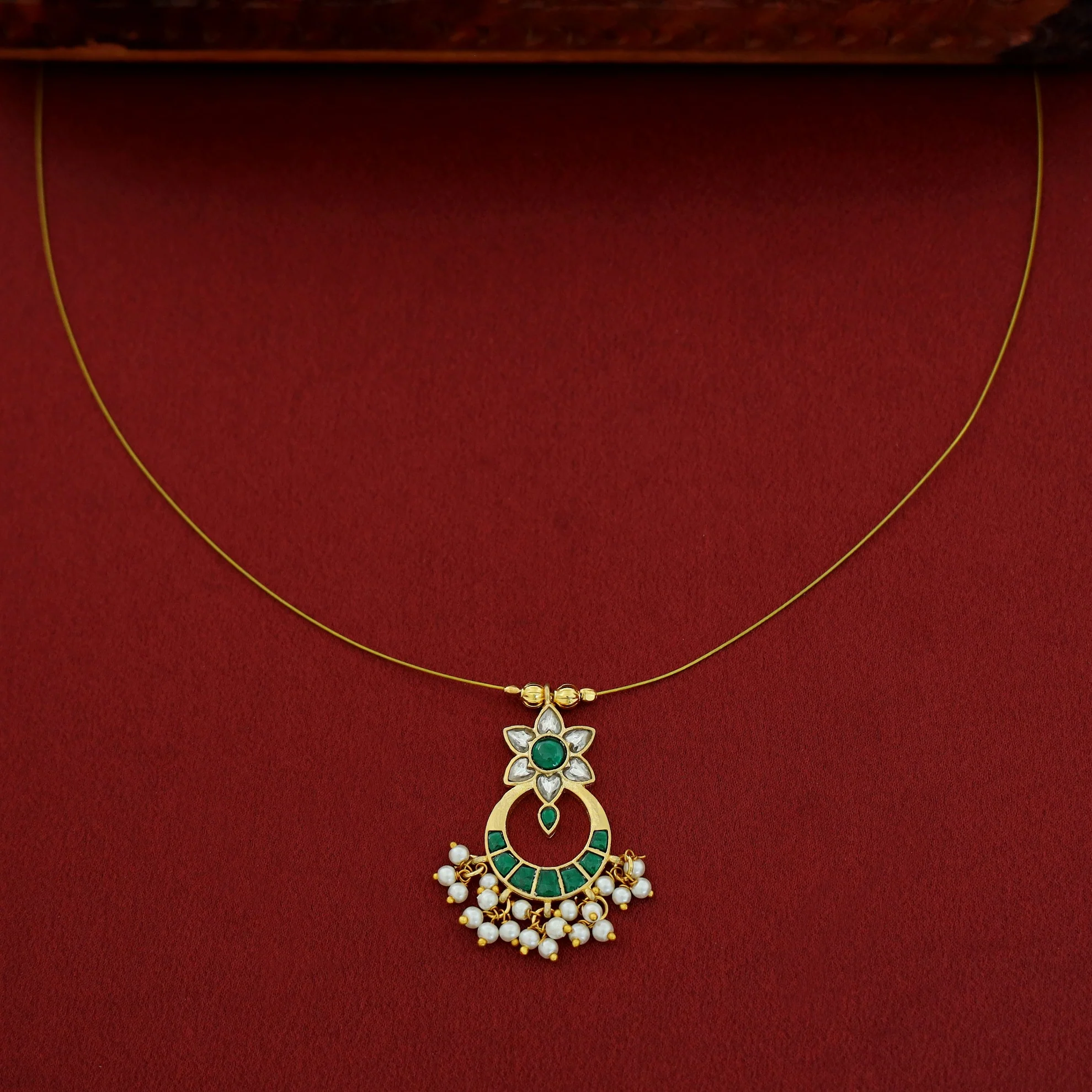 Kala Floral Jadau Kundan Cluster Pearl String Neckpiece - Image 5