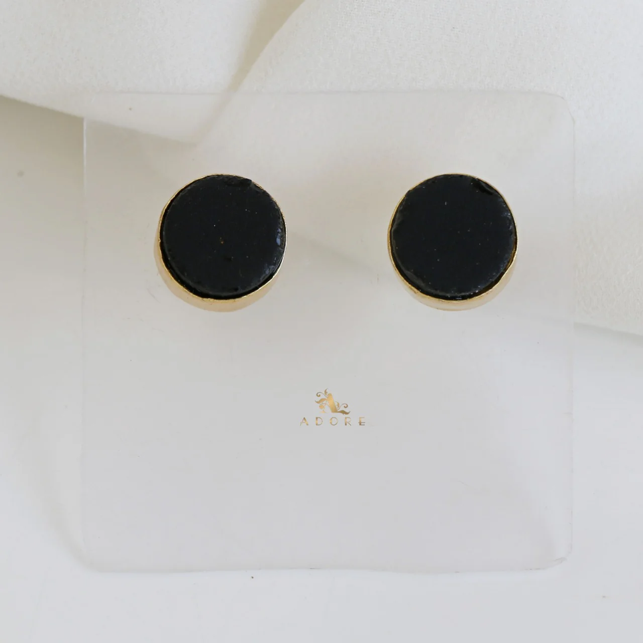 Kamilla Neckpiece With Stud - Image 6