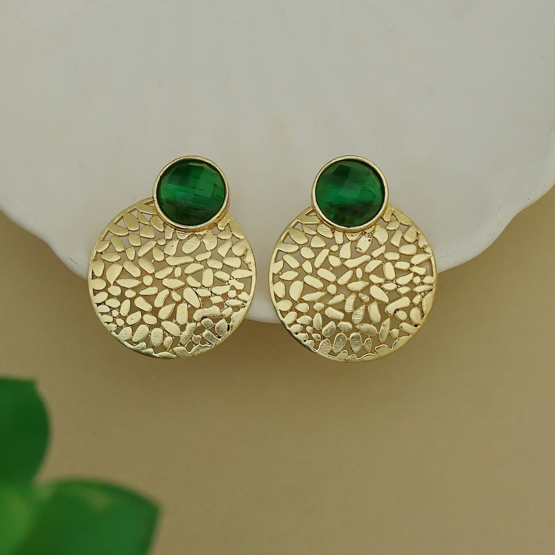 Kanika Textured Circle Glossy Earring - Image 4