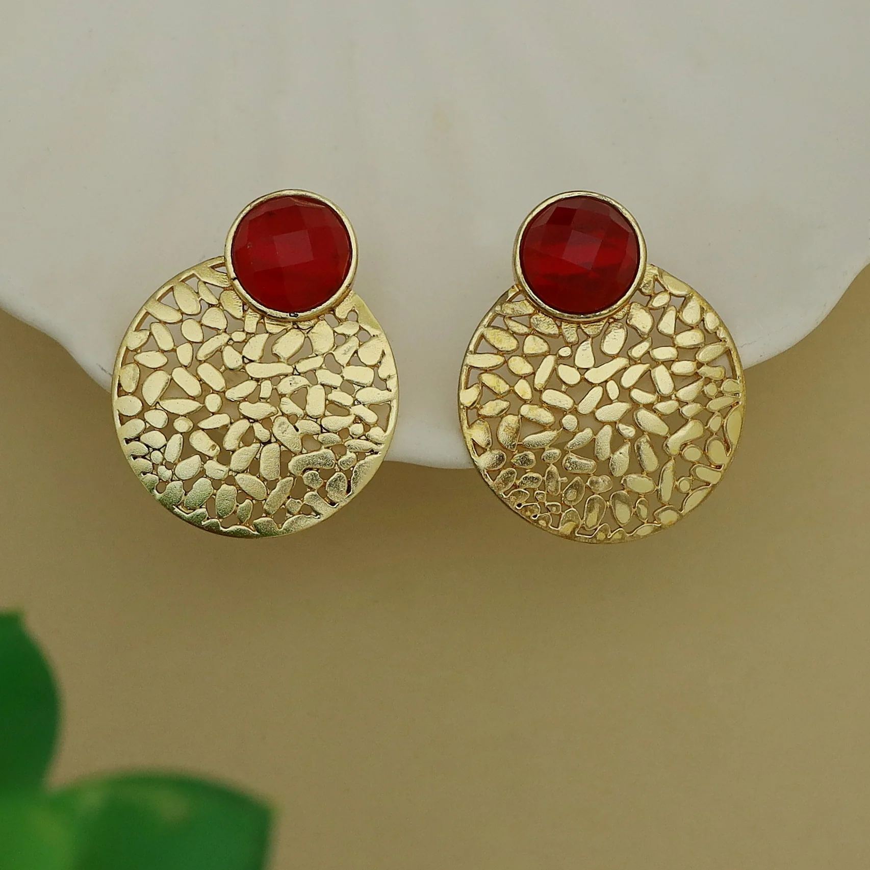 Kanika Textured Circle Glossy Earring - Image 6