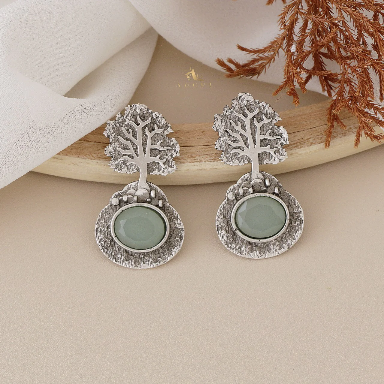 Karvi Tree Earring - Image 3