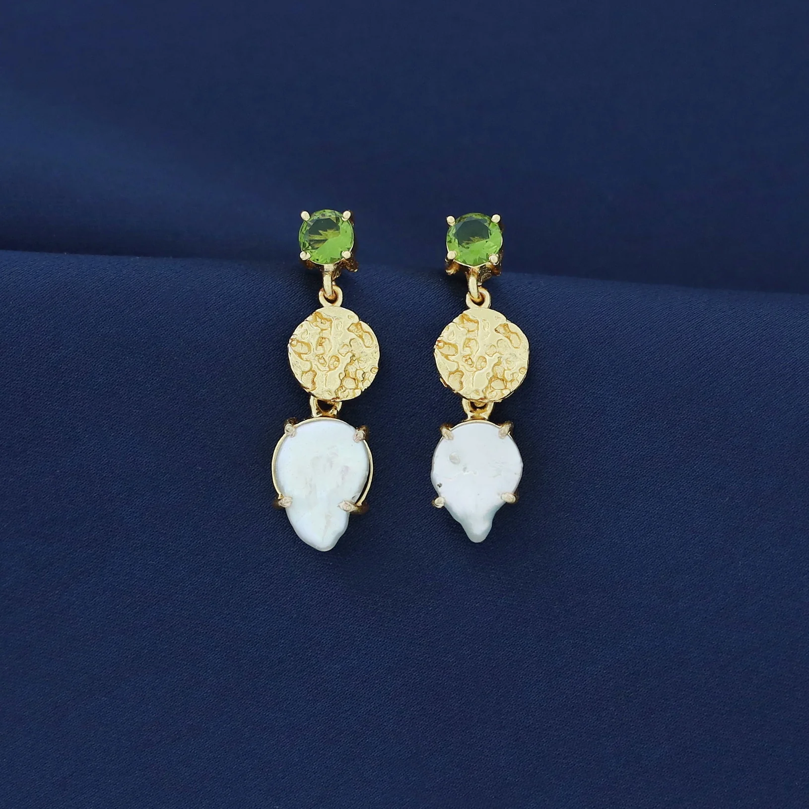 Kashvi Real Baroque Textured Circle + Glossy Earring - Image 4