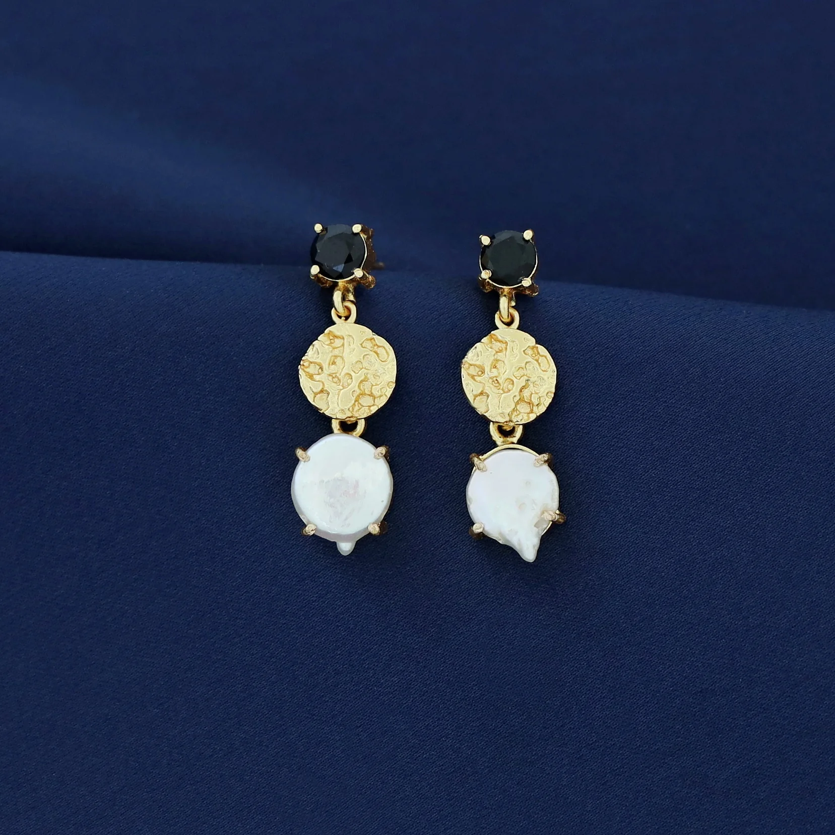 Kashvi Real Baroque Textured Circle + Glossy Earring - Image 5