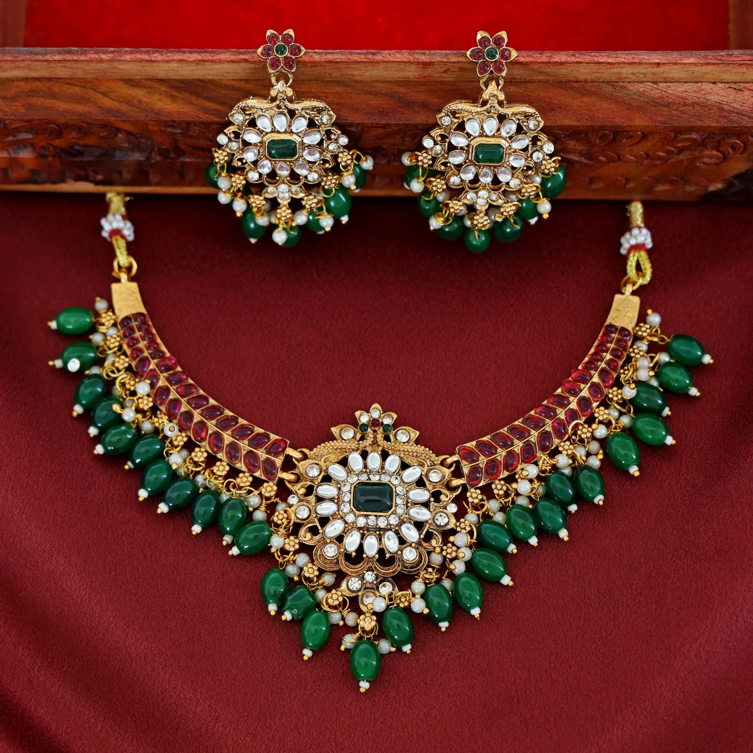 Kashvi Kundan Pearl Branch Wing Neckpiece With Earring - Image 2