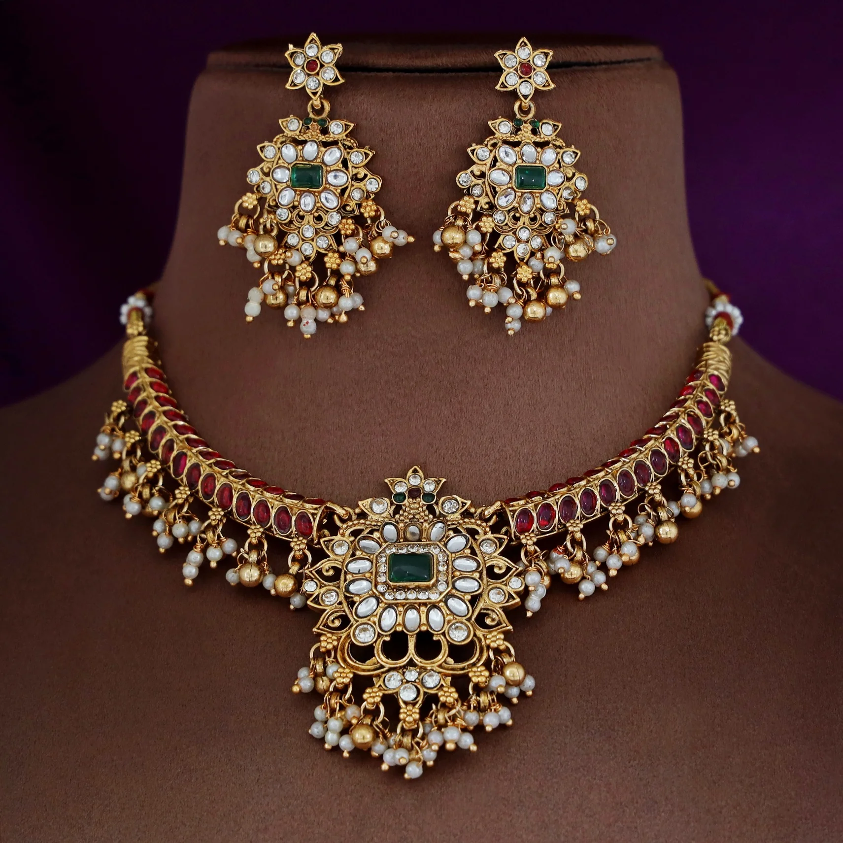 Kashvi Kundan Pearl Branch Wing Neckpiece With Earring - Image 5
