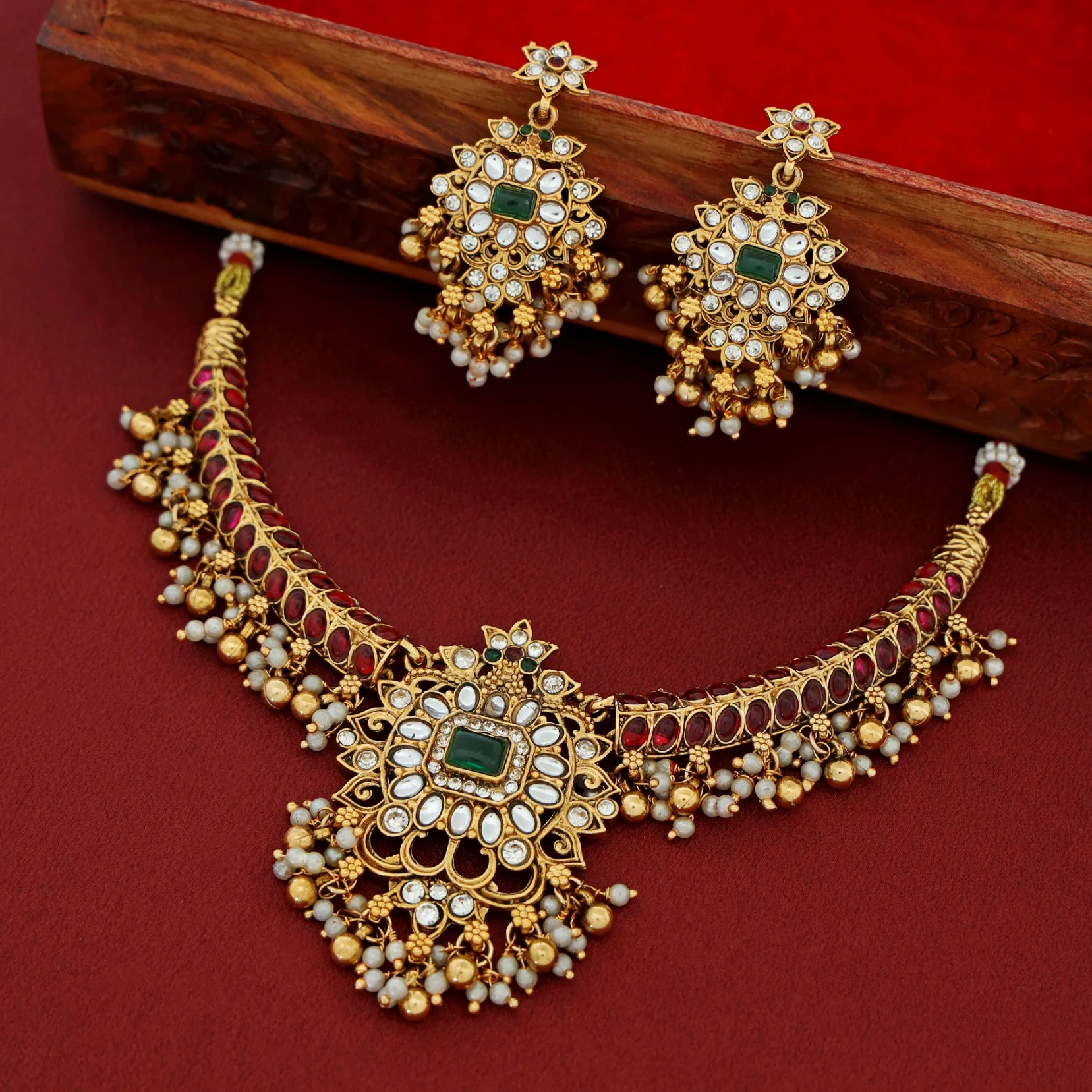 Kashvi Kundan Pearl Branch Wing Neckpiece With Earring - Image 6