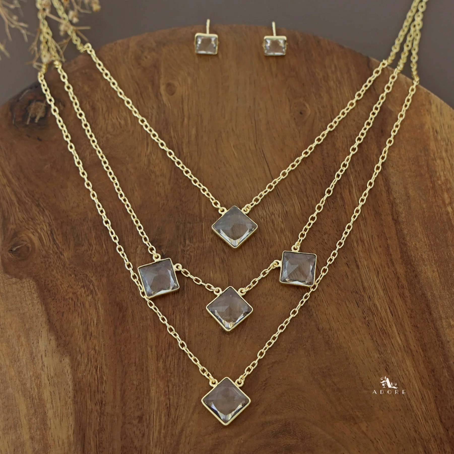 Kasia Tri Layer Glossy Stone Neckpiece With Earring - Image 5