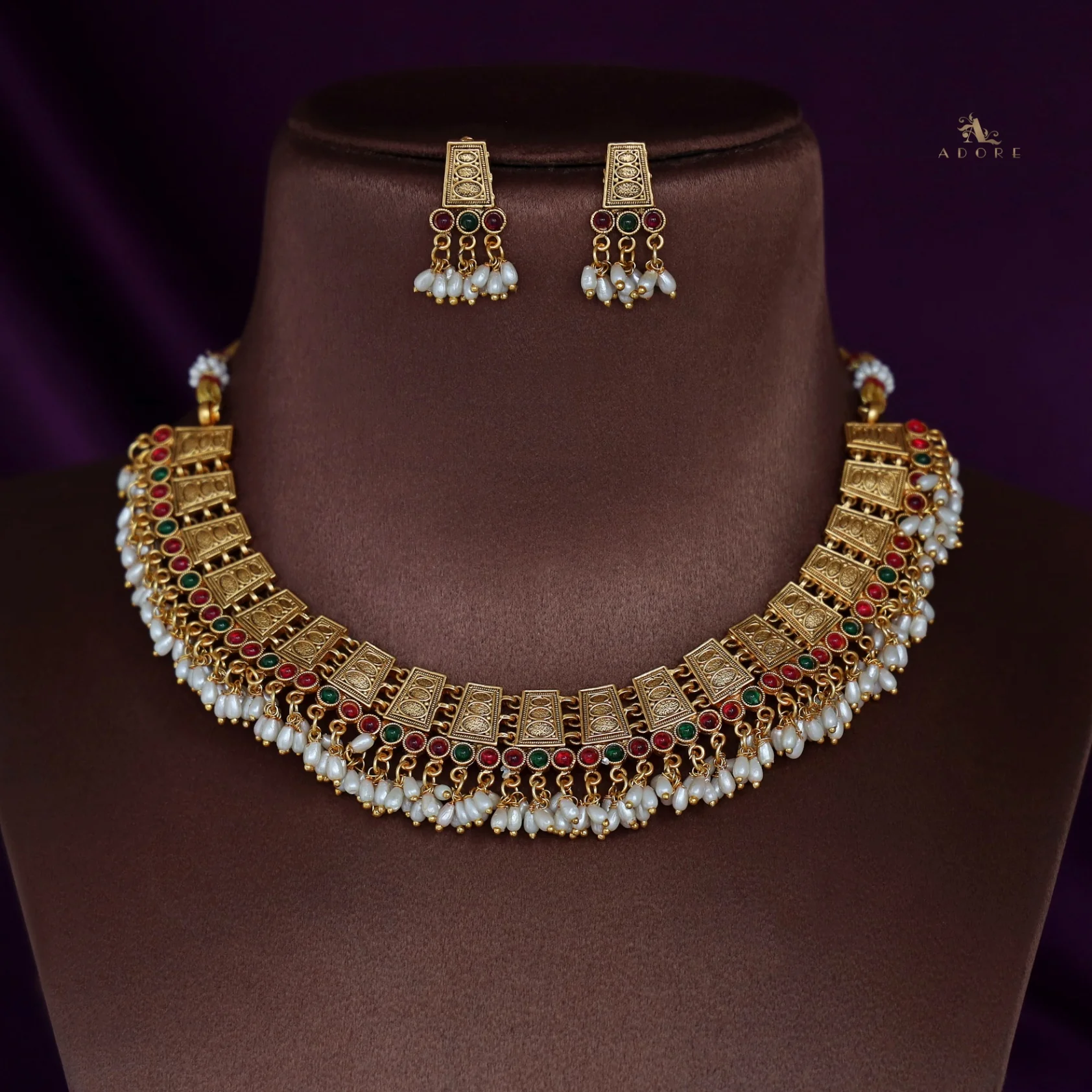 Katrina Golden Pearl Neckpiece With Earring - Image 4