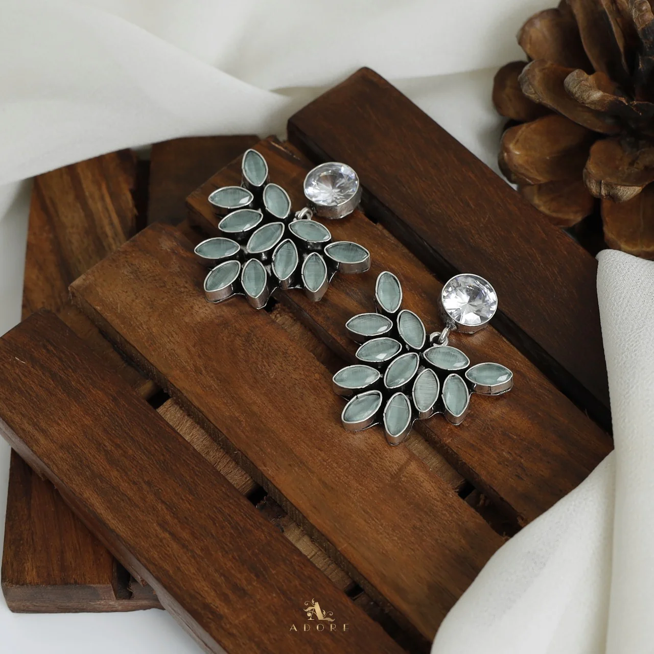 Kayal Earring - Image 11