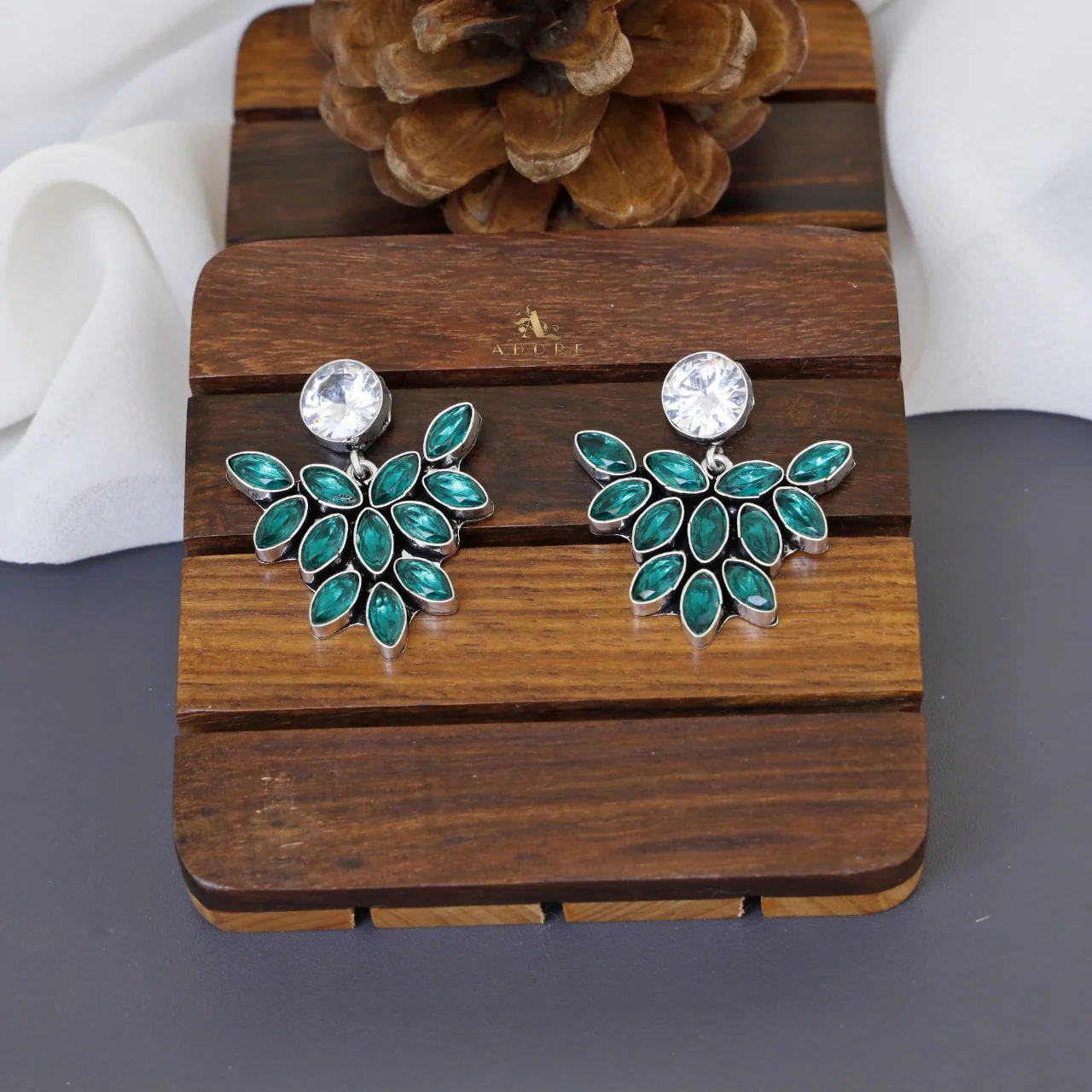 Kayal Earring - Image 3