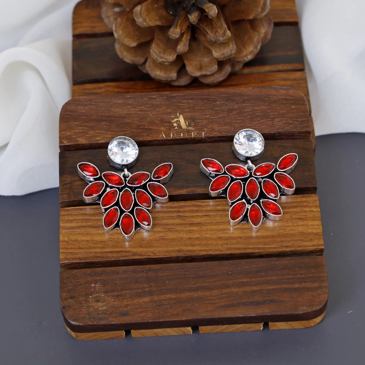 Kayal Earring - Image 4