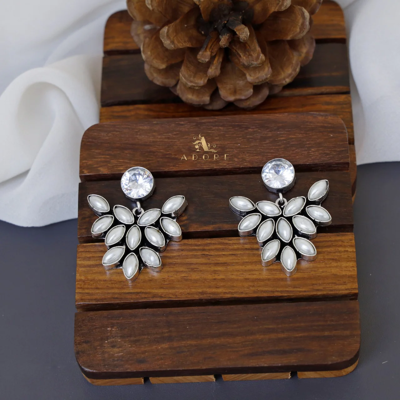 Kayal Earring - Image 6
