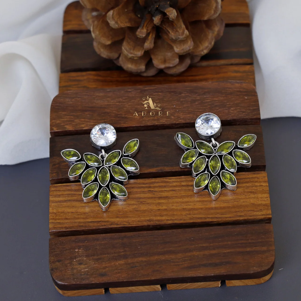 Kayal Earring - Image 7